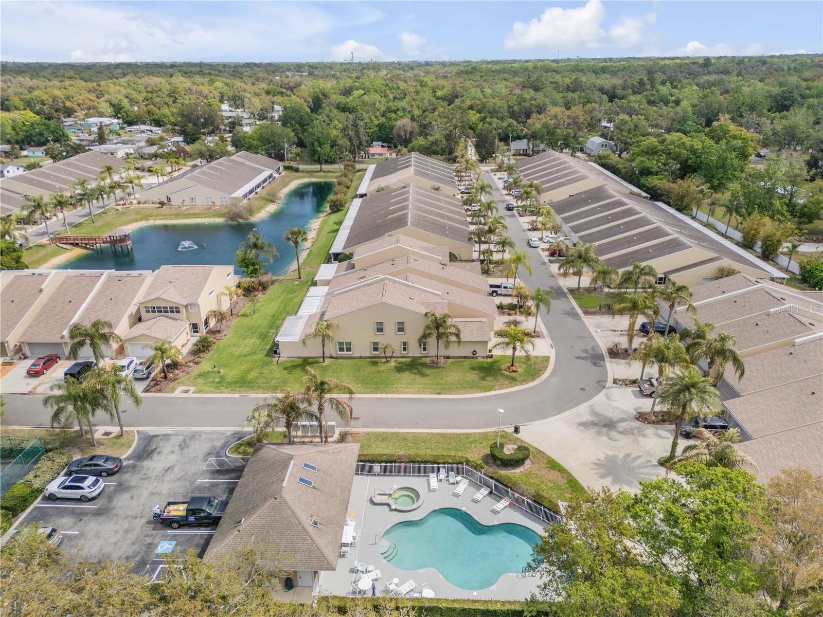 2293 HAWKS COVE CIR