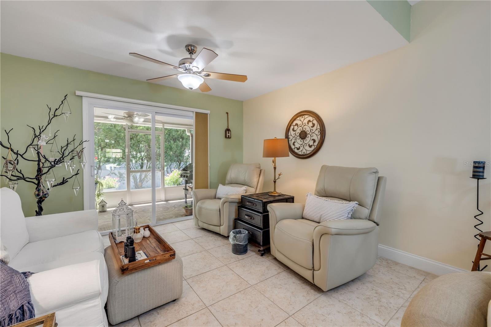 2293 HAWKS COVE CIR