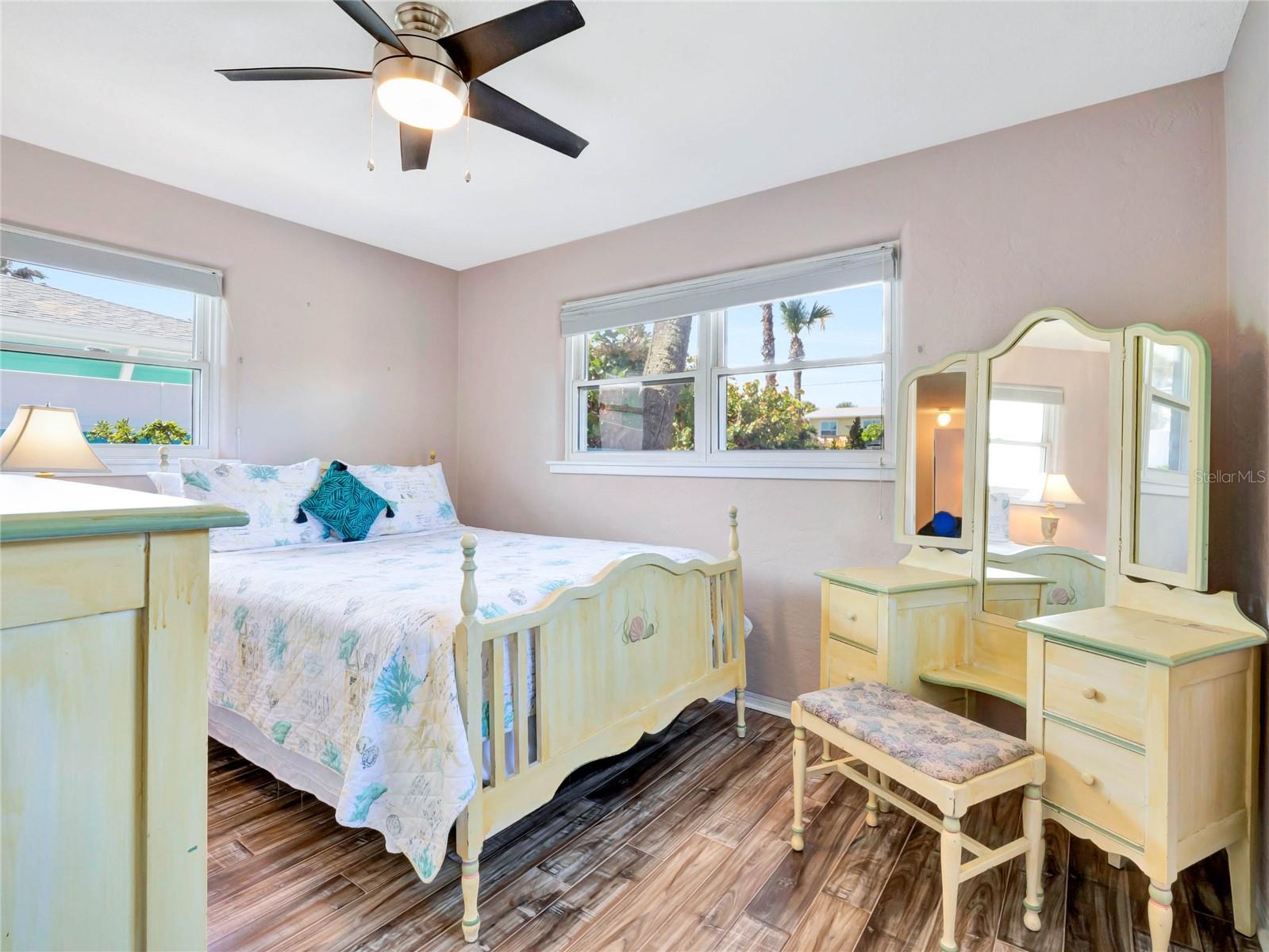 4635 VAN KLEECK DR
