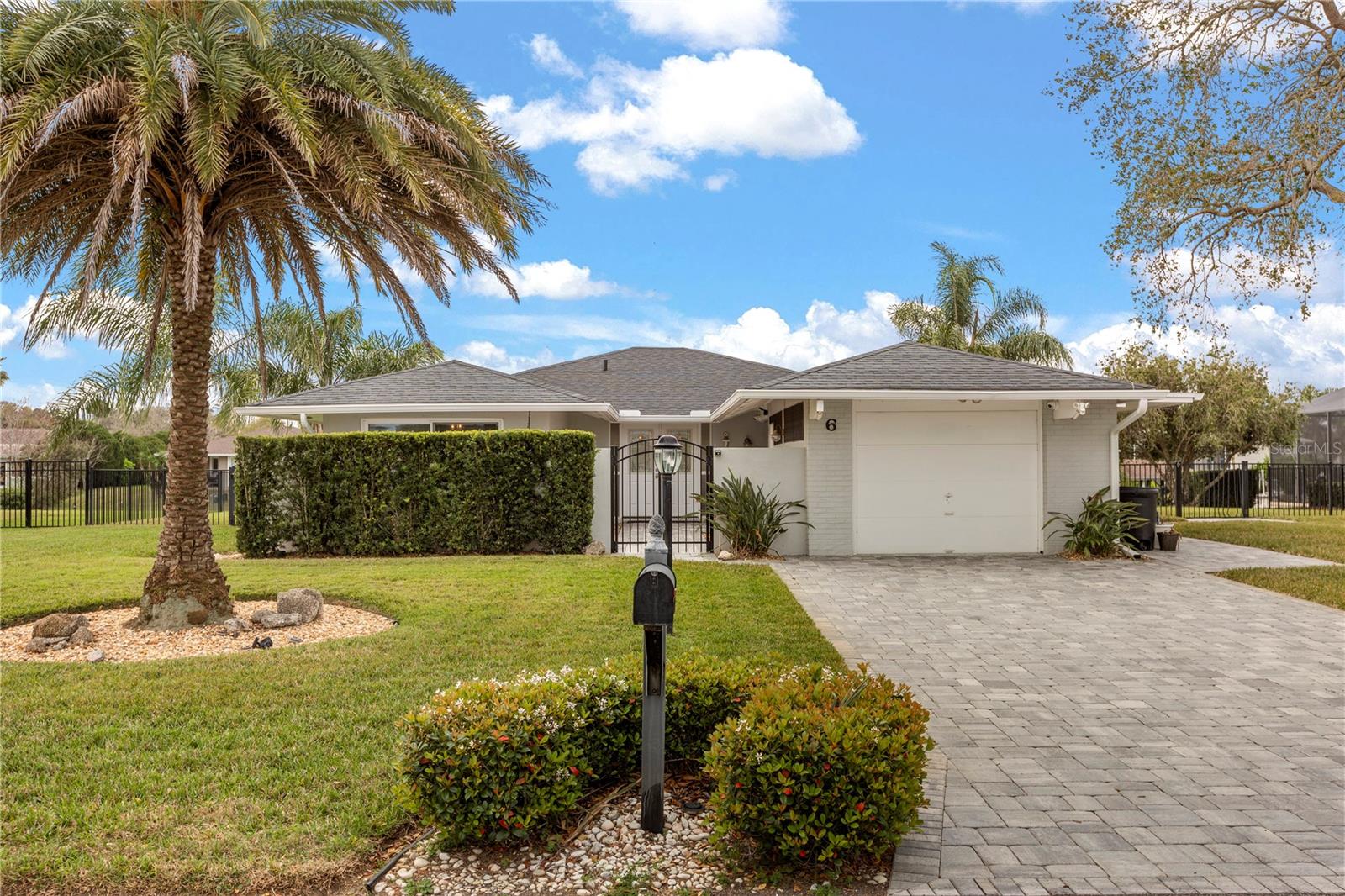 6 CARDWELL CT