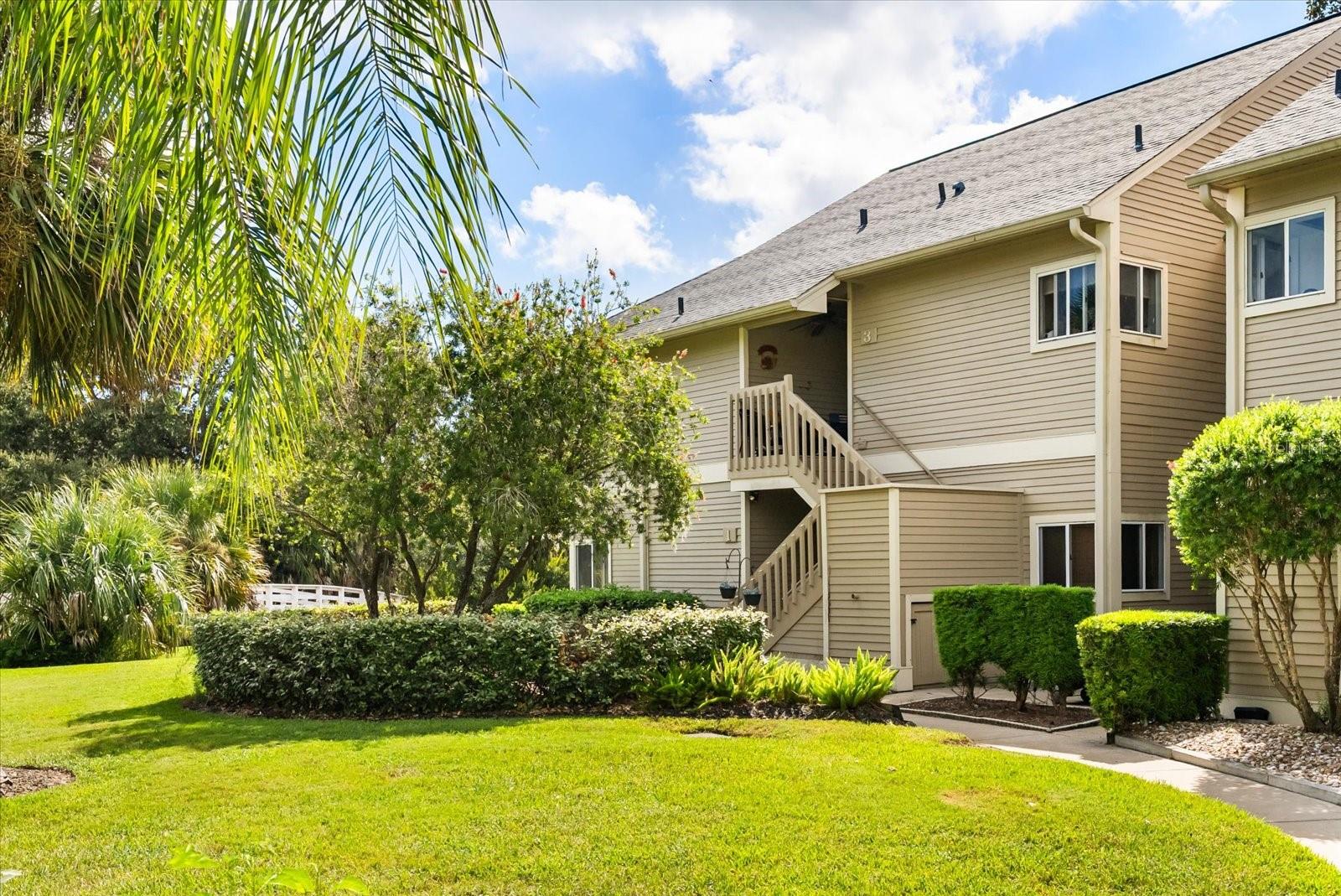 1 MAGNOLIA DR S #1