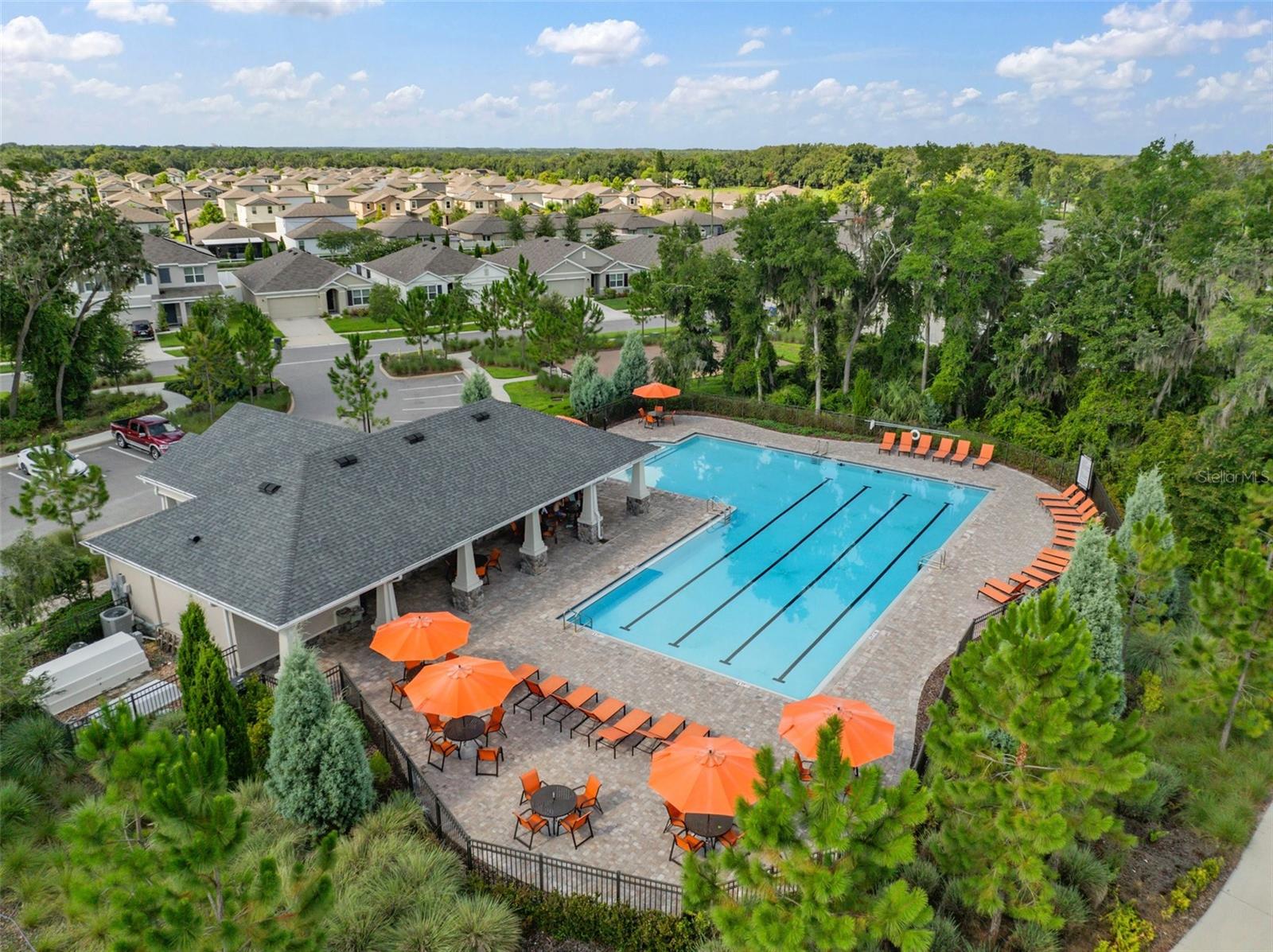 10234 GOLDEN LIGHT CT