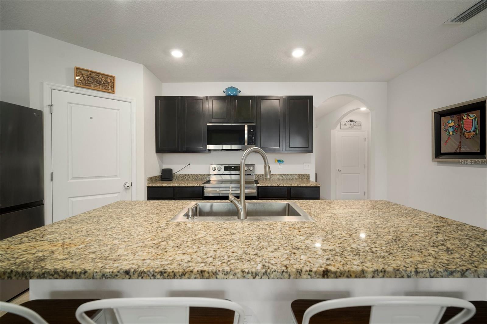 10234 GOLDEN LIGHT CT