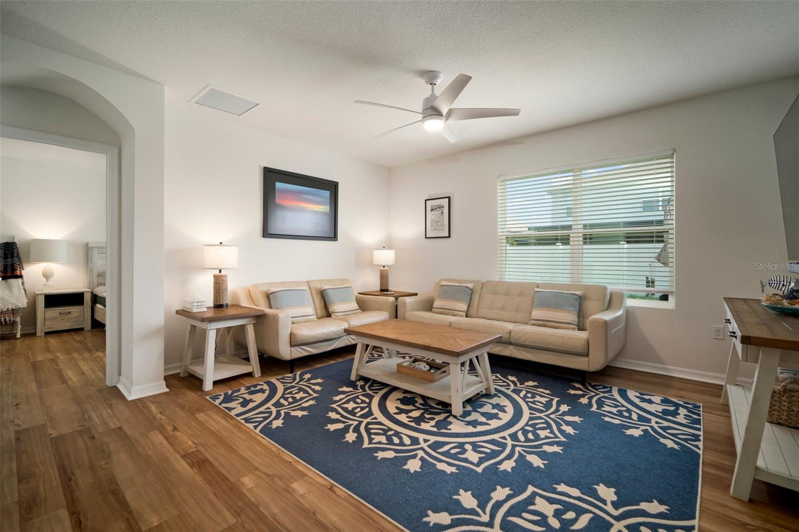 10234 GOLDEN LIGHT CT