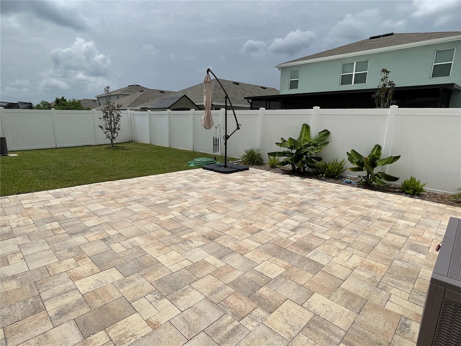 10234 GOLDEN LIGHT CT