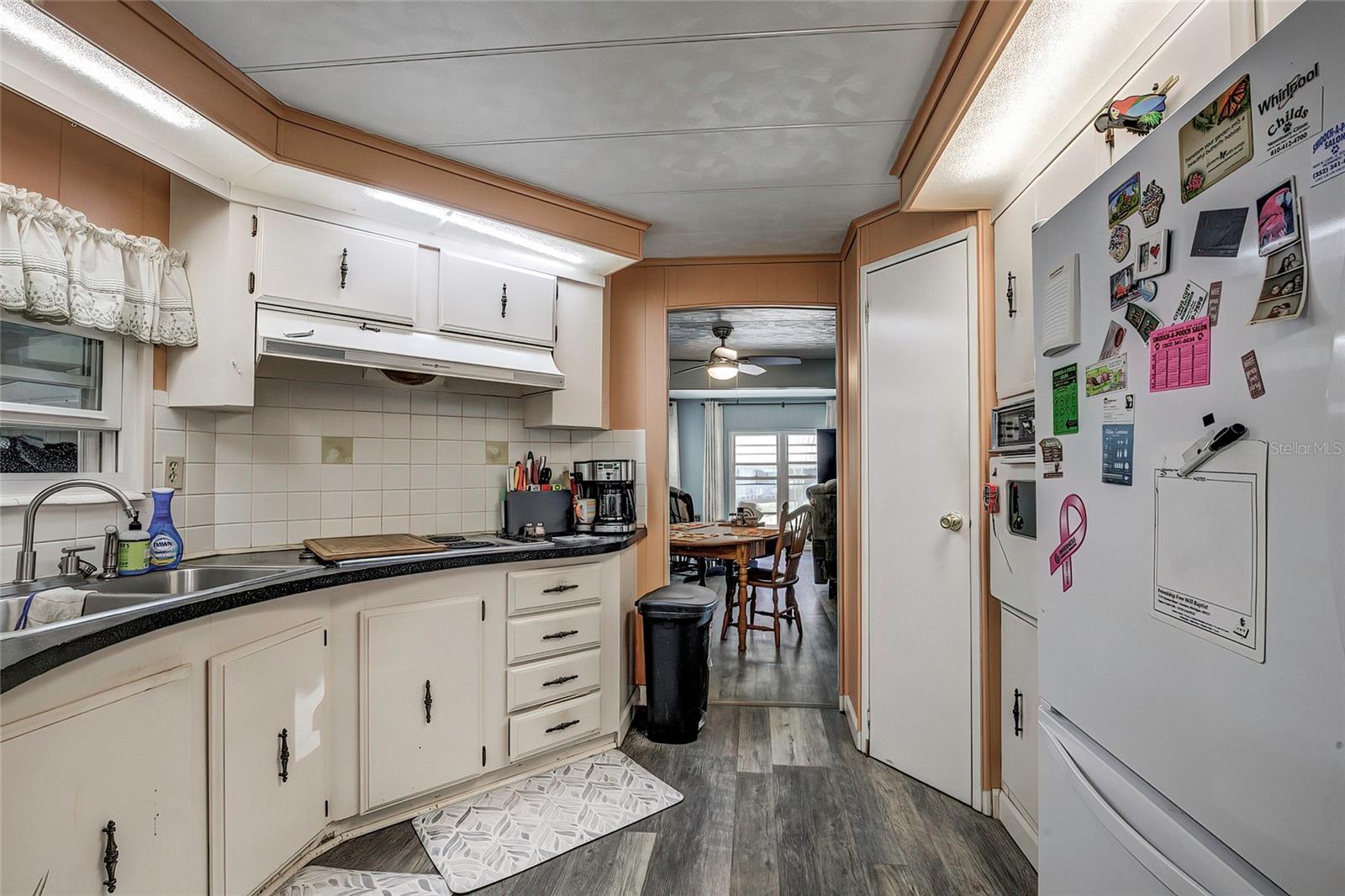 3691 E SQUAW VALLEY DR