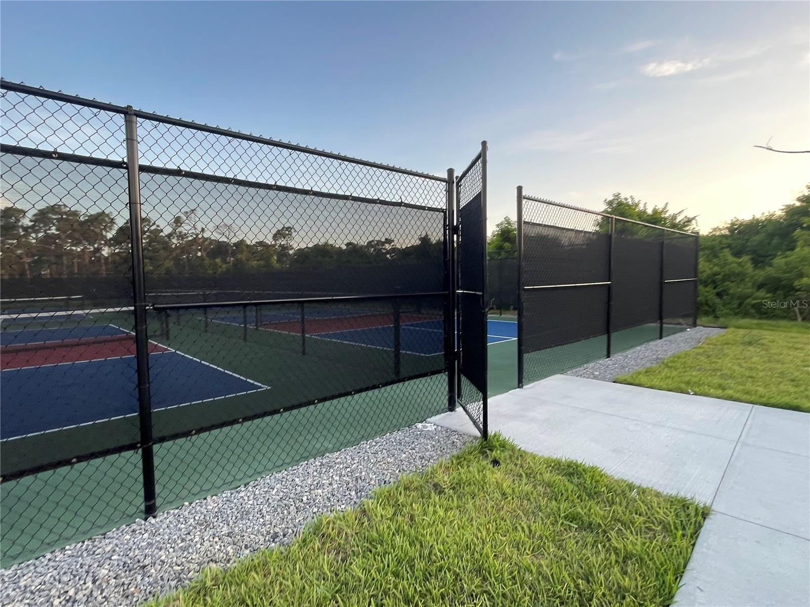 8488 SAINT KITTS CIR