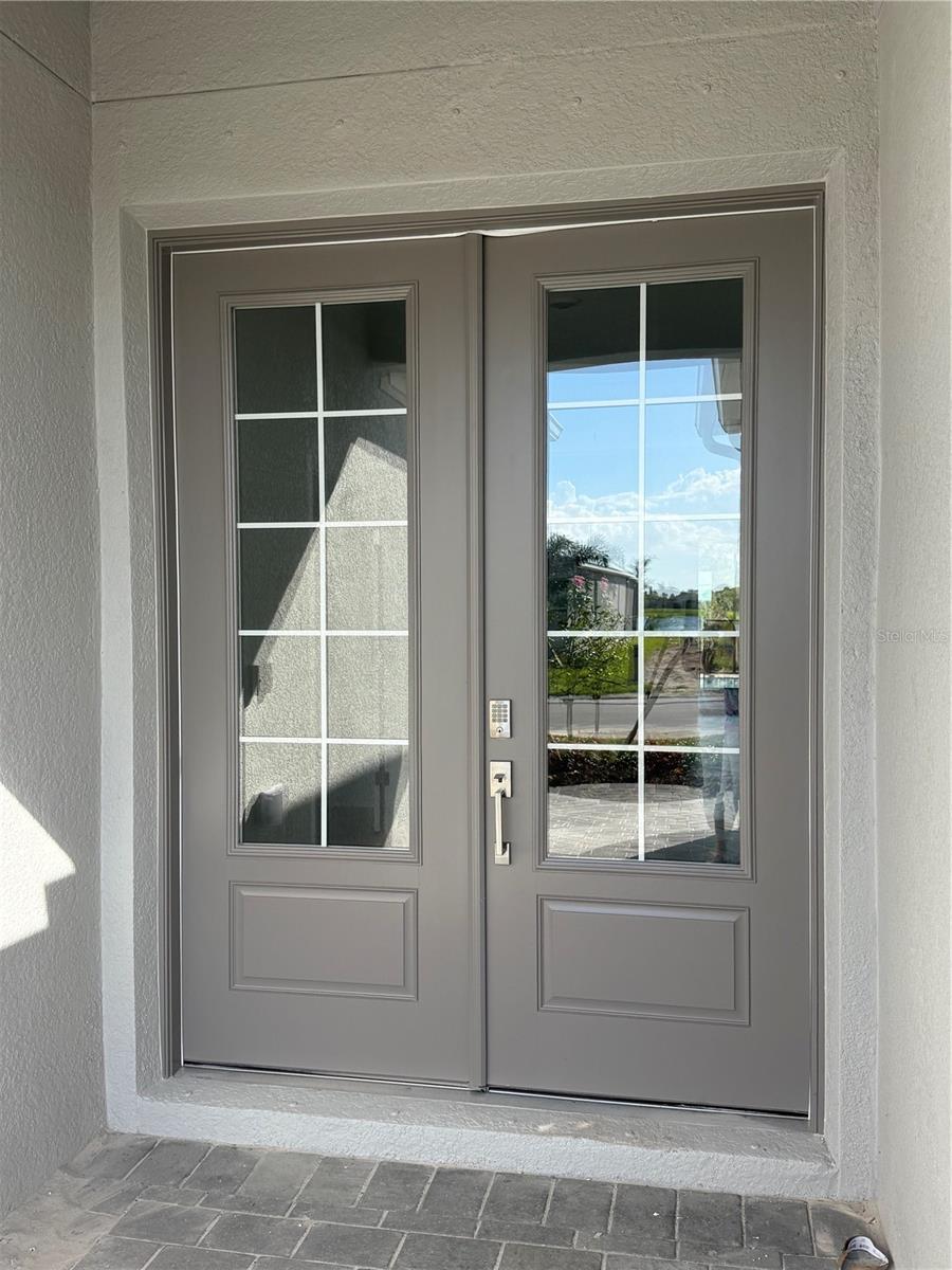 8434 SAINT KITTS CIR