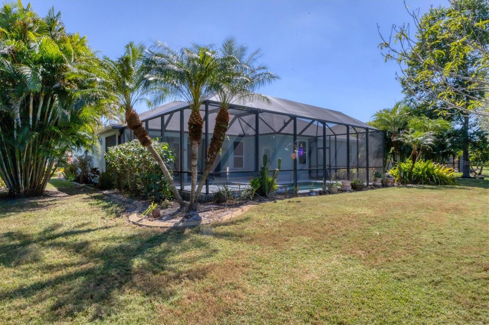 6203 90TH AVENUE CIR E