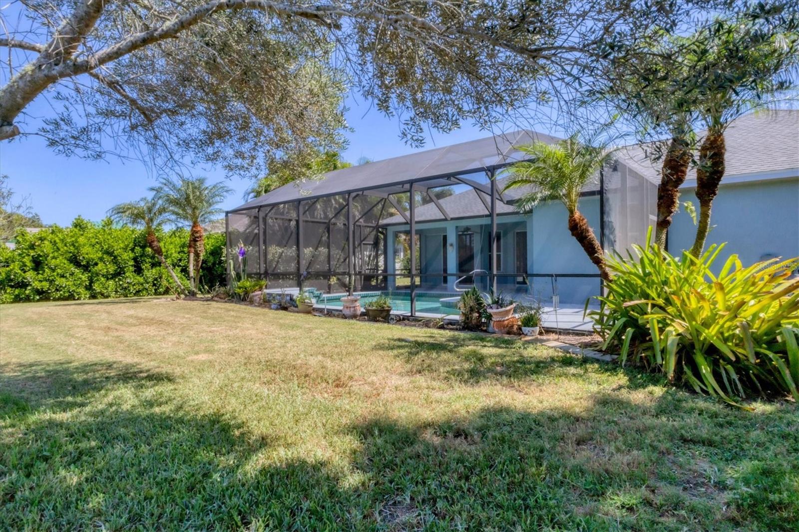 6203 90TH AVENUE CIR E