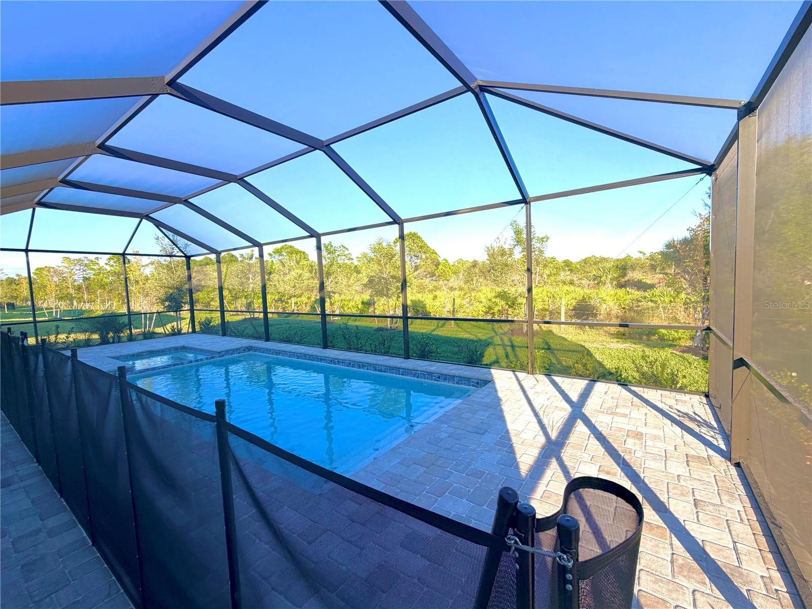 8446 SAINT KITTS CIR