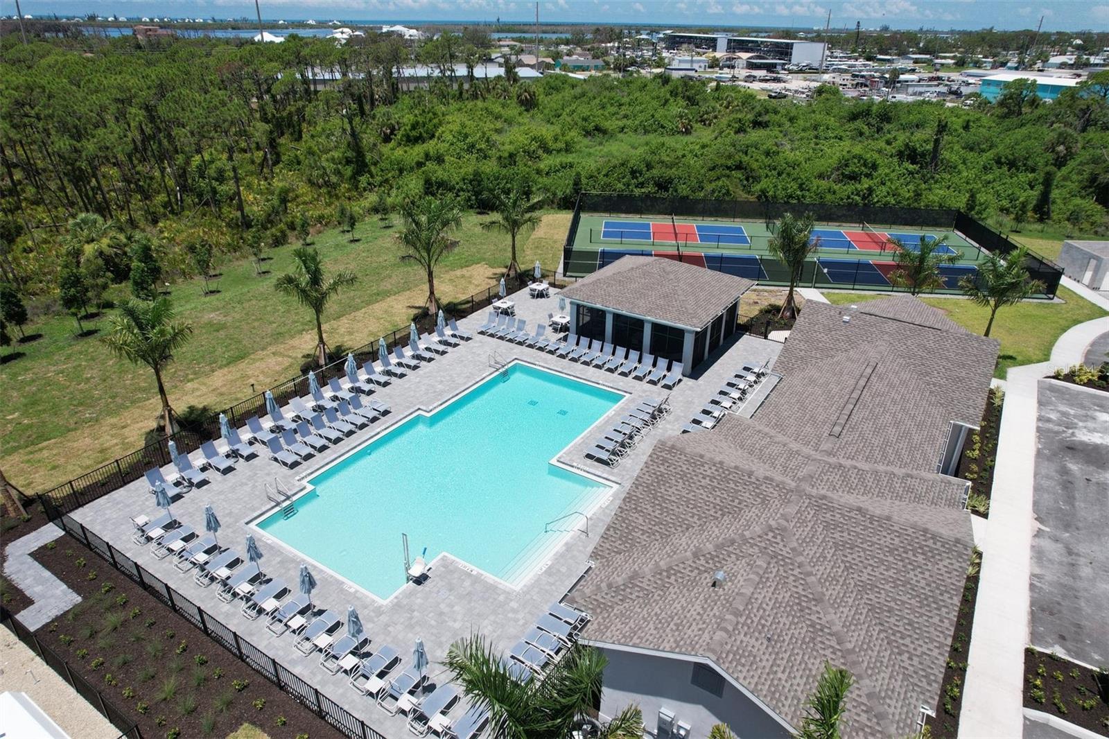 8446 SAINT KITTS CIR