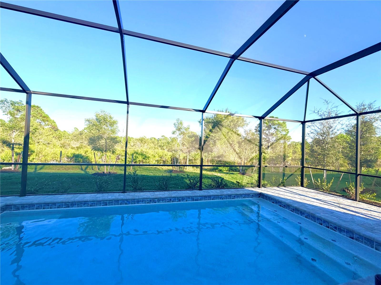 8446 SAINT KITTS CIR