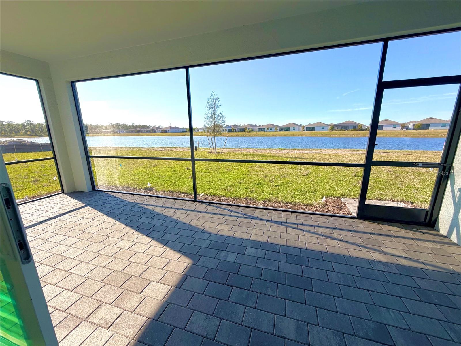 8122 SAINT KITTS CIR