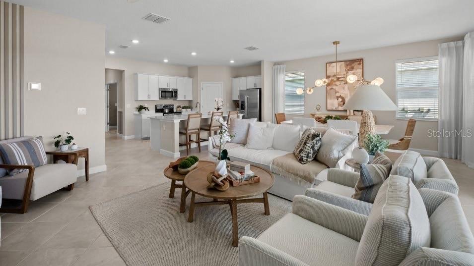 8122 SAINT KITTS CIR