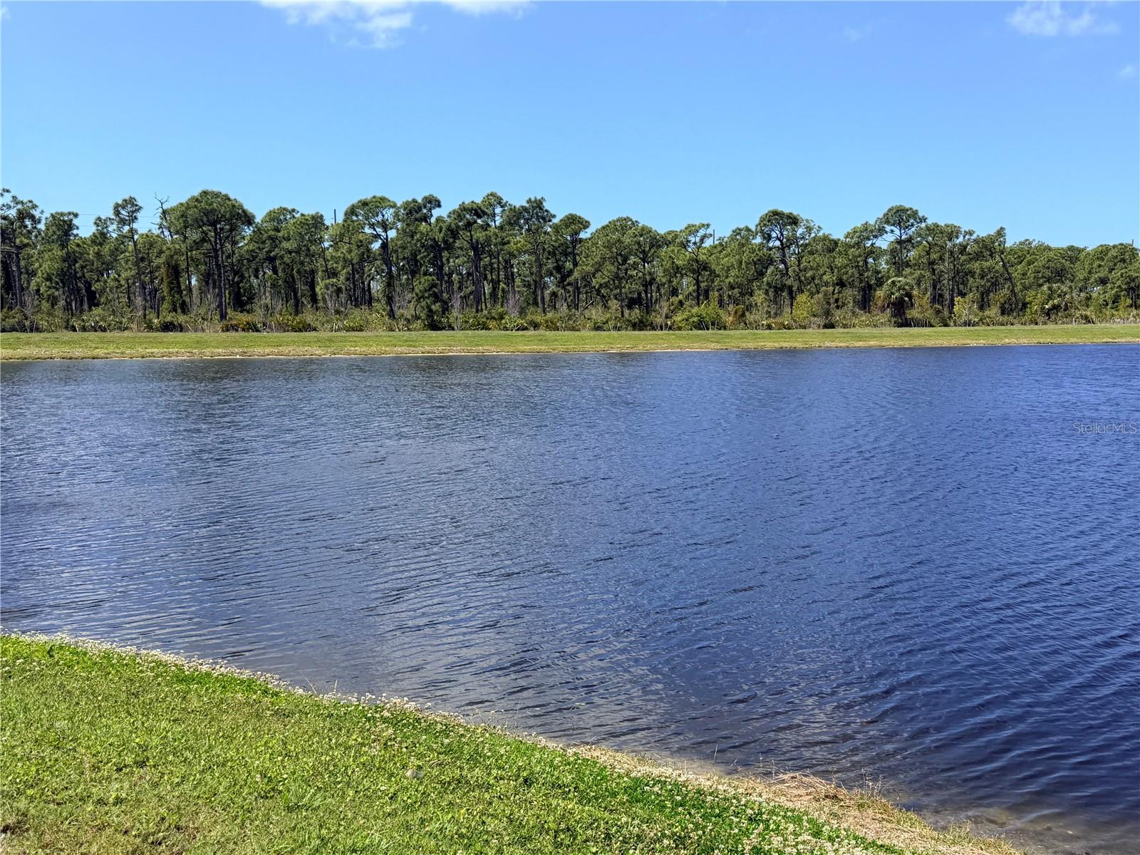 8152 SAINT KITTS CIR