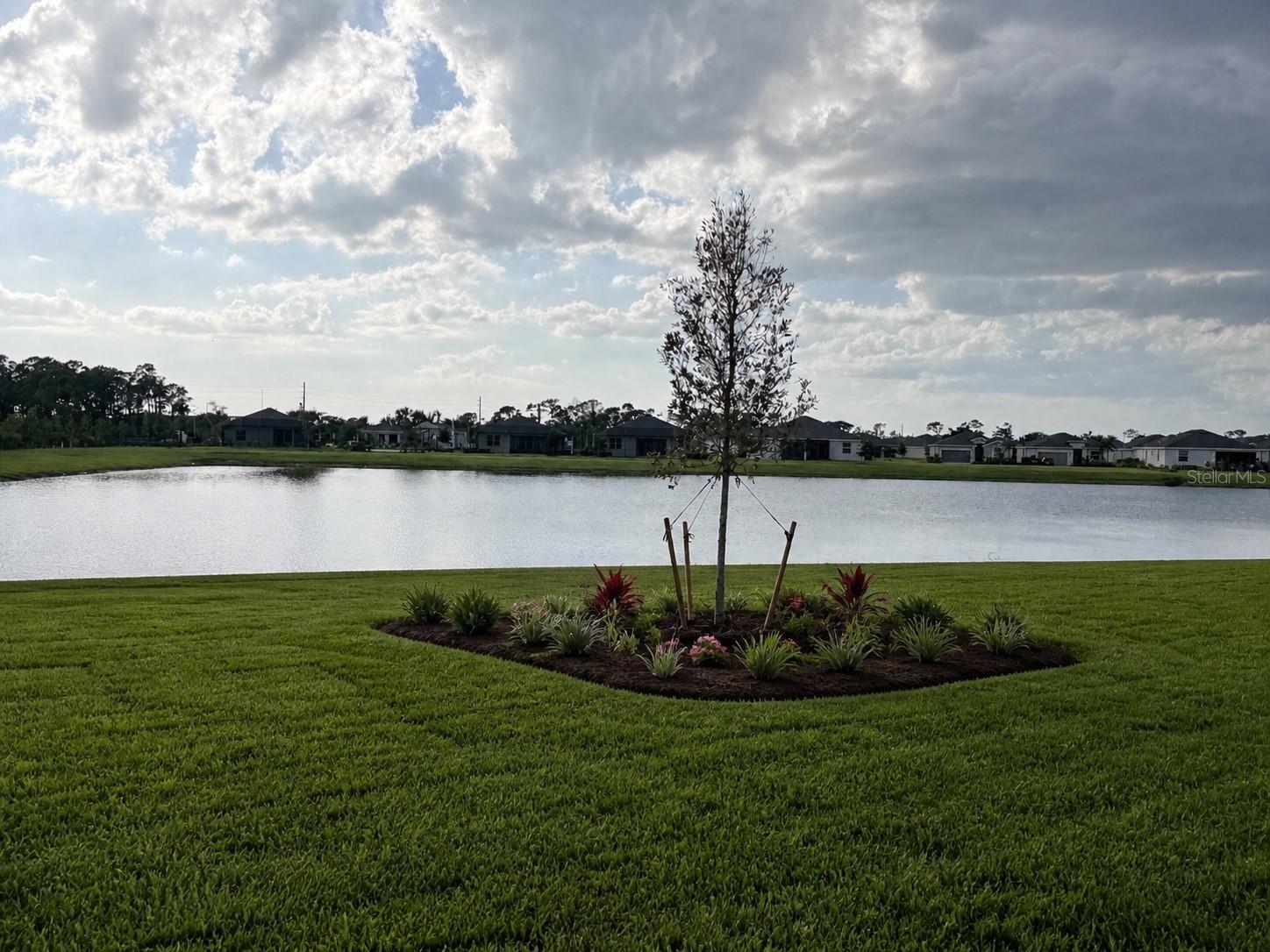 8182 SAINT KITTS CIR