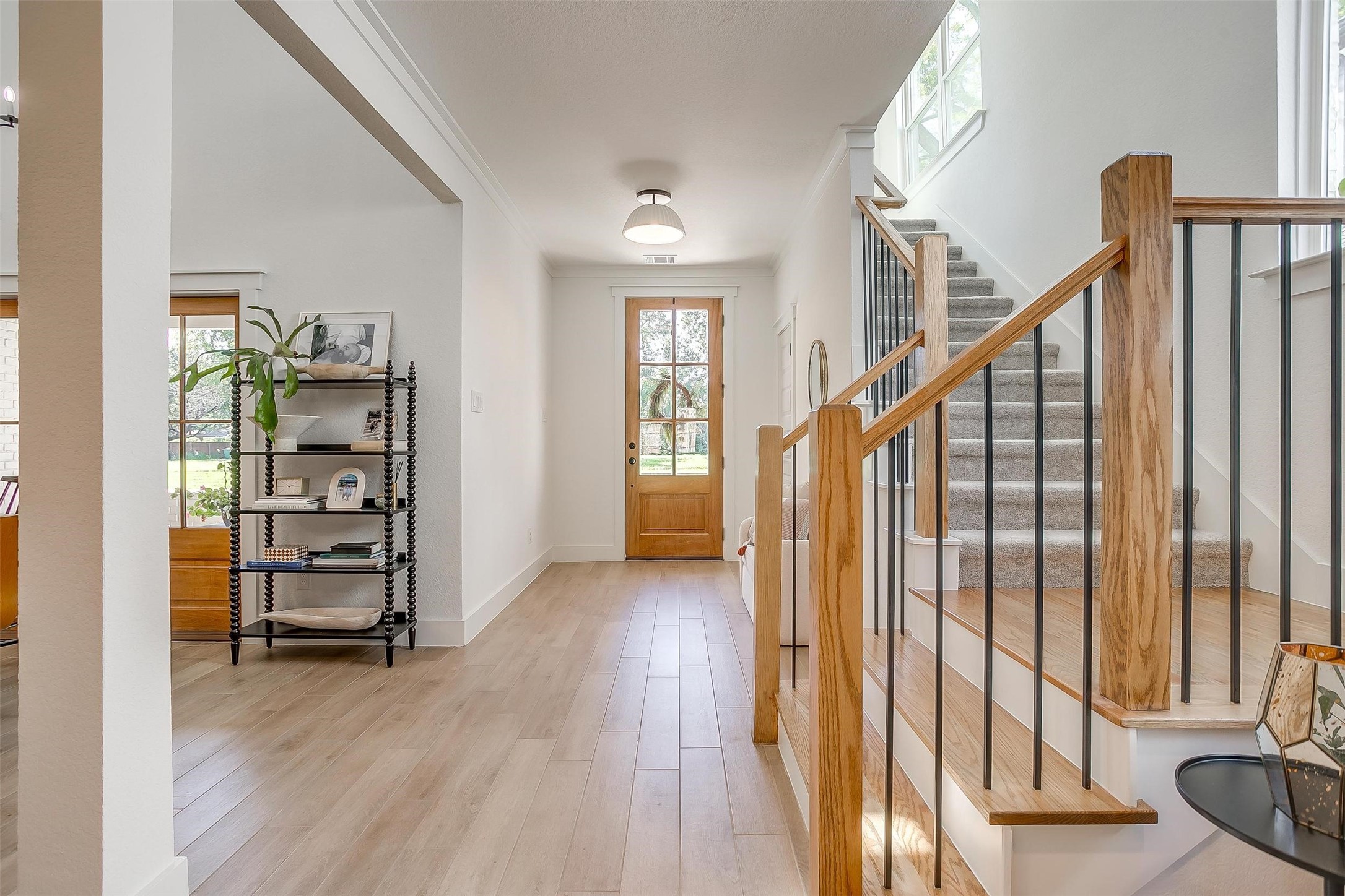 5716 Popken Drive