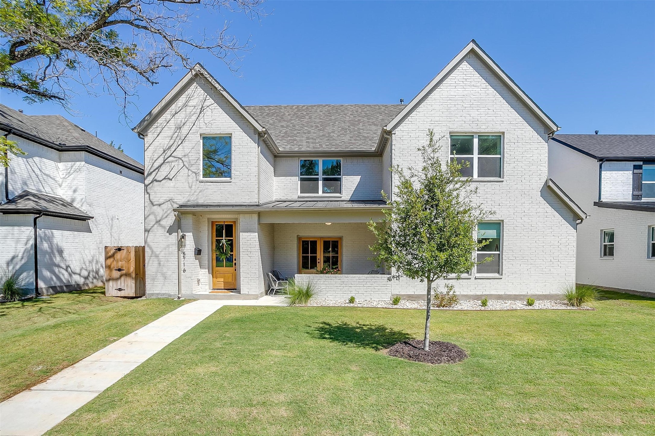 5716 Popken Drive