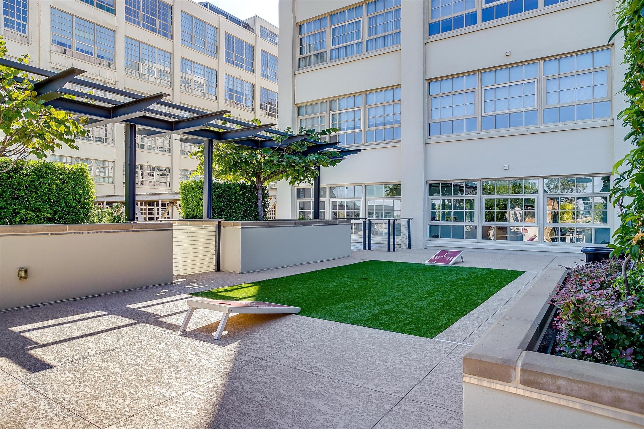 2600 W 7th Street 2746
