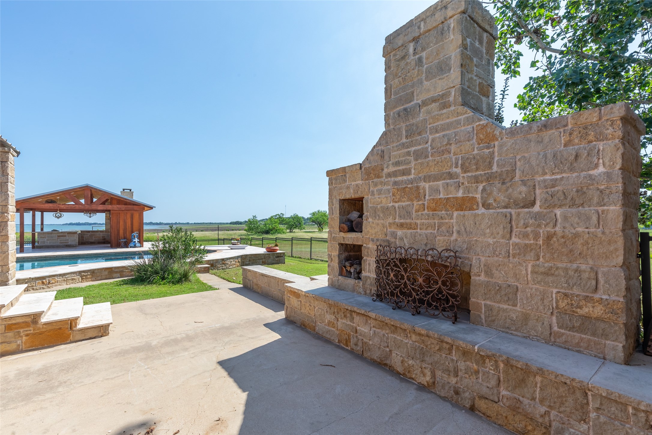 4624 County Road 206