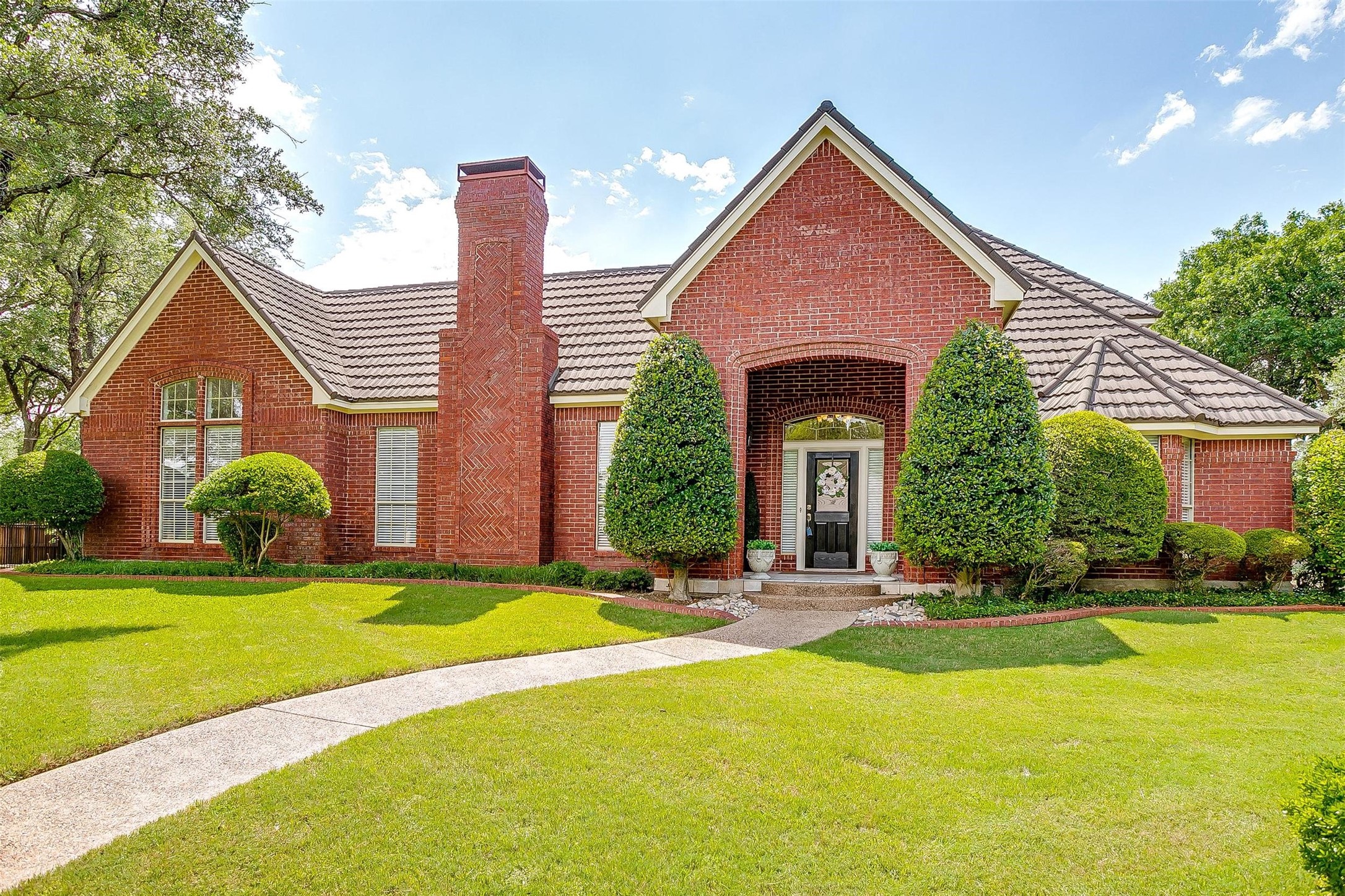 8921 Crest Ridge Drive