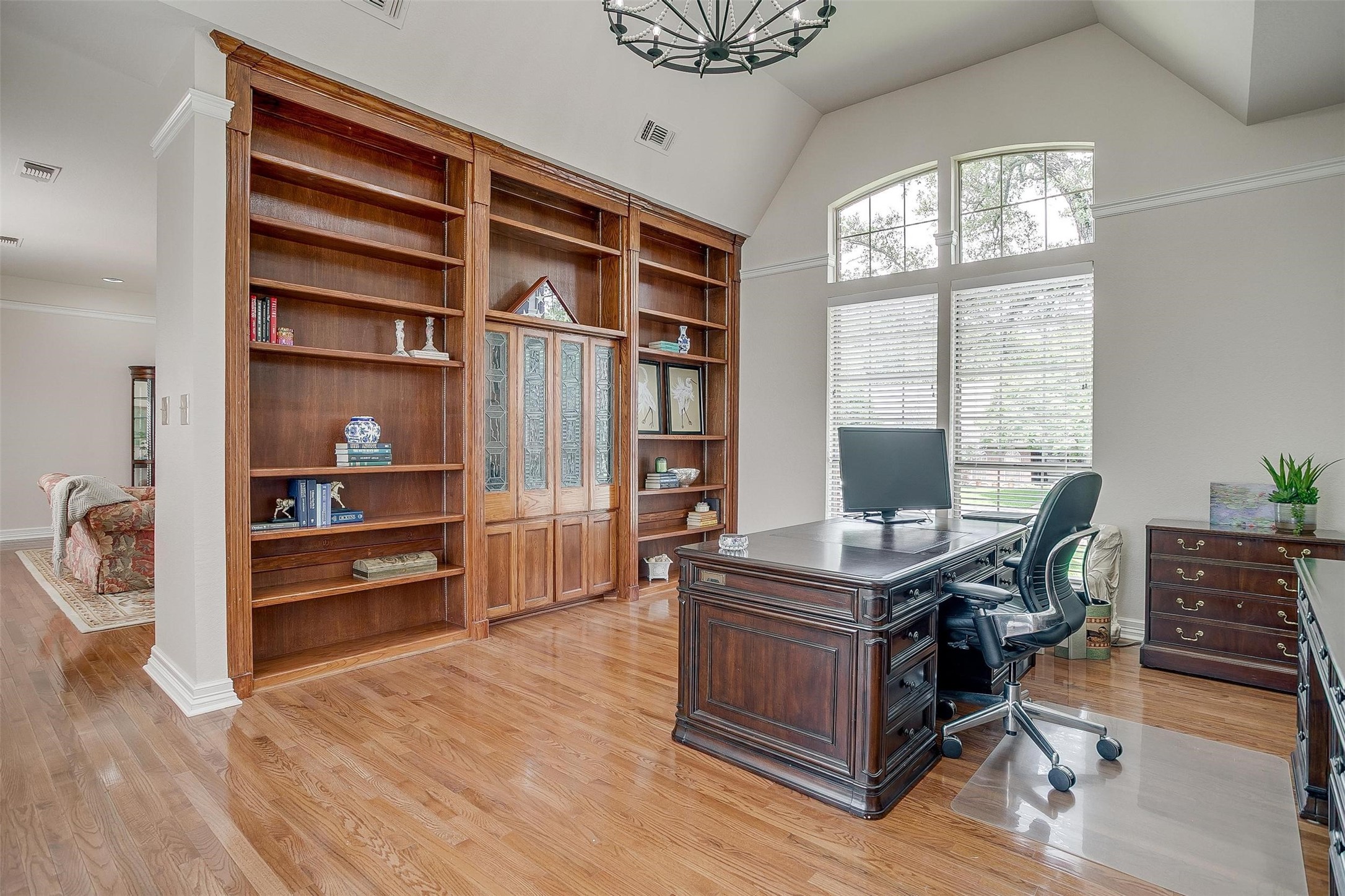 8921 Crest Ridge Drive