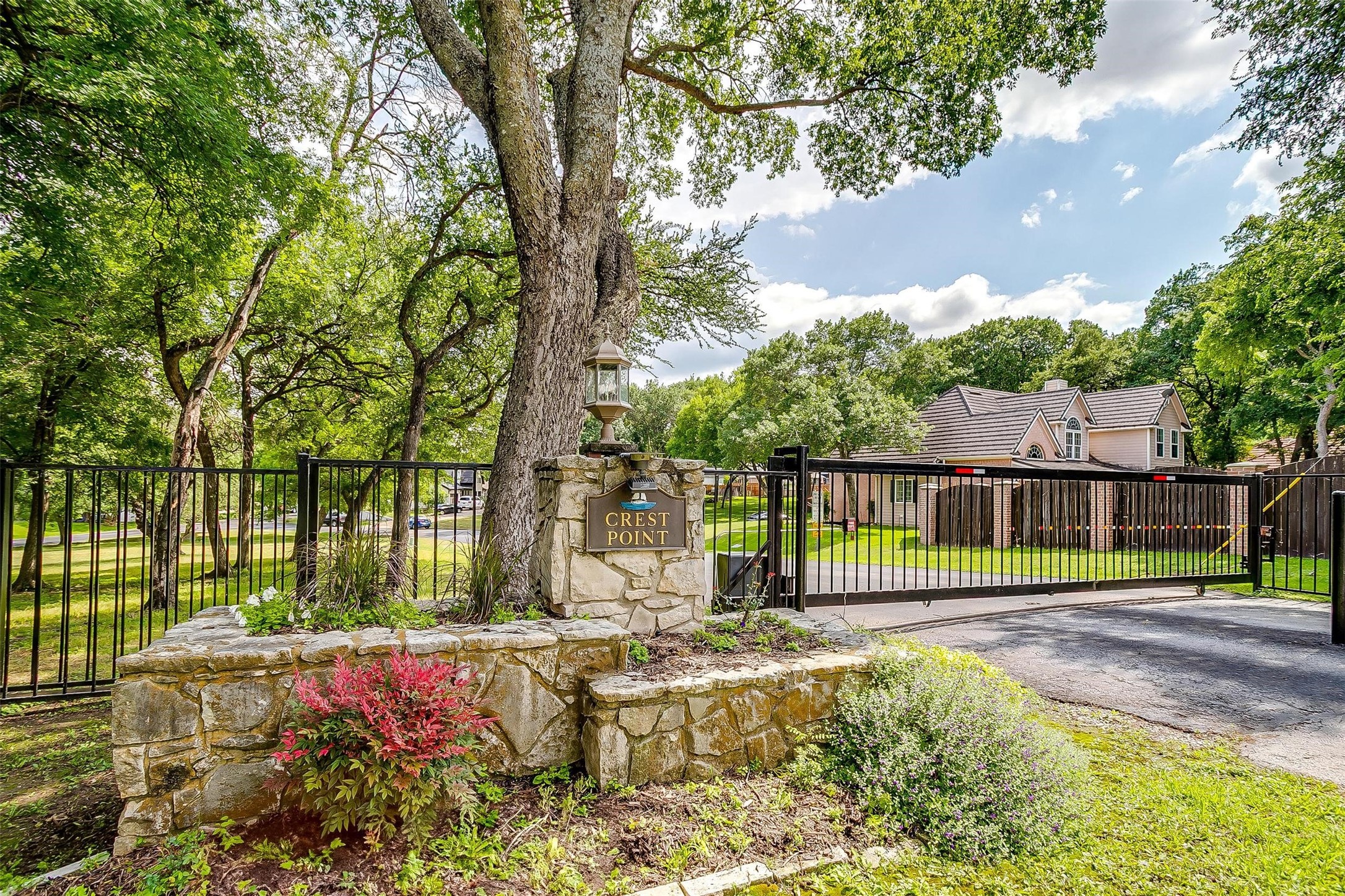 8921 Crest Ridge Drive