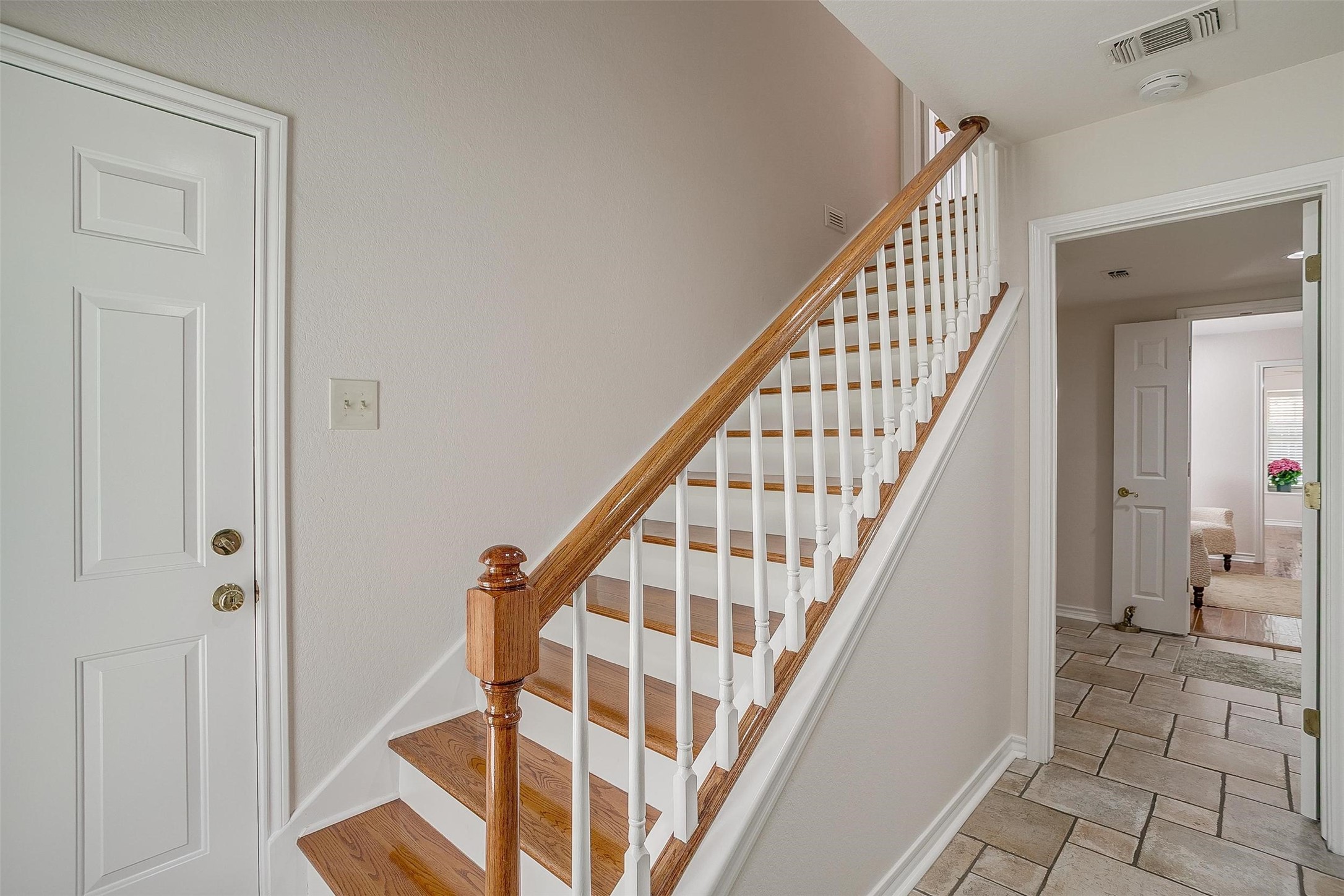 8921 Crest Ridge Drive