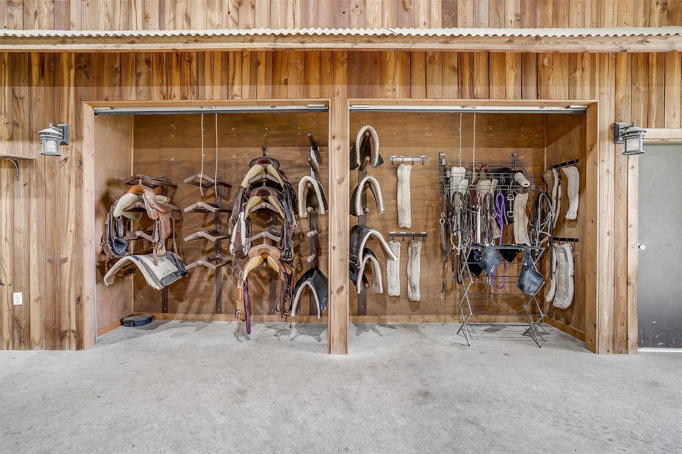 390 Chisum Trail Road