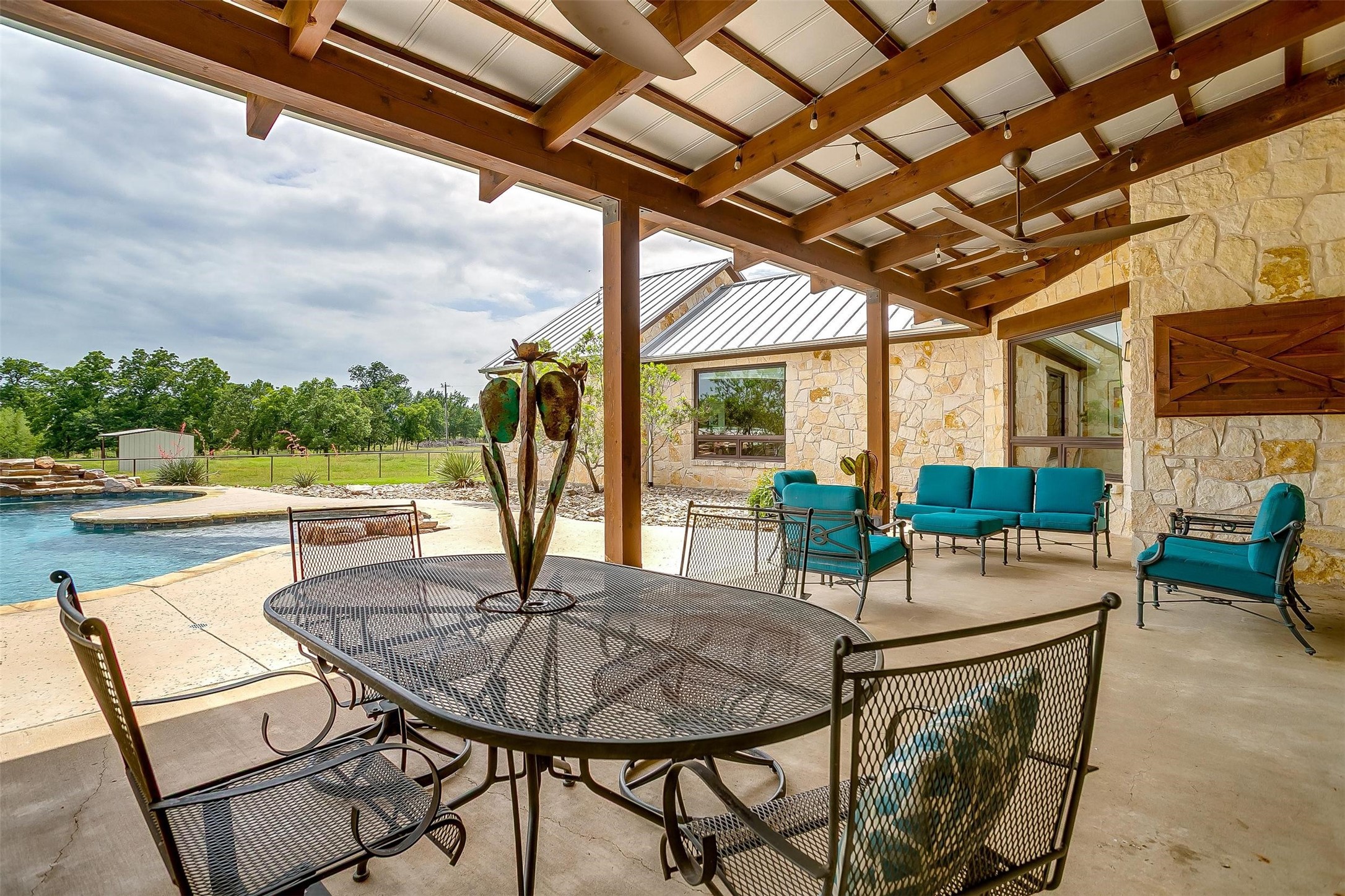 390 Chisum Trail Road