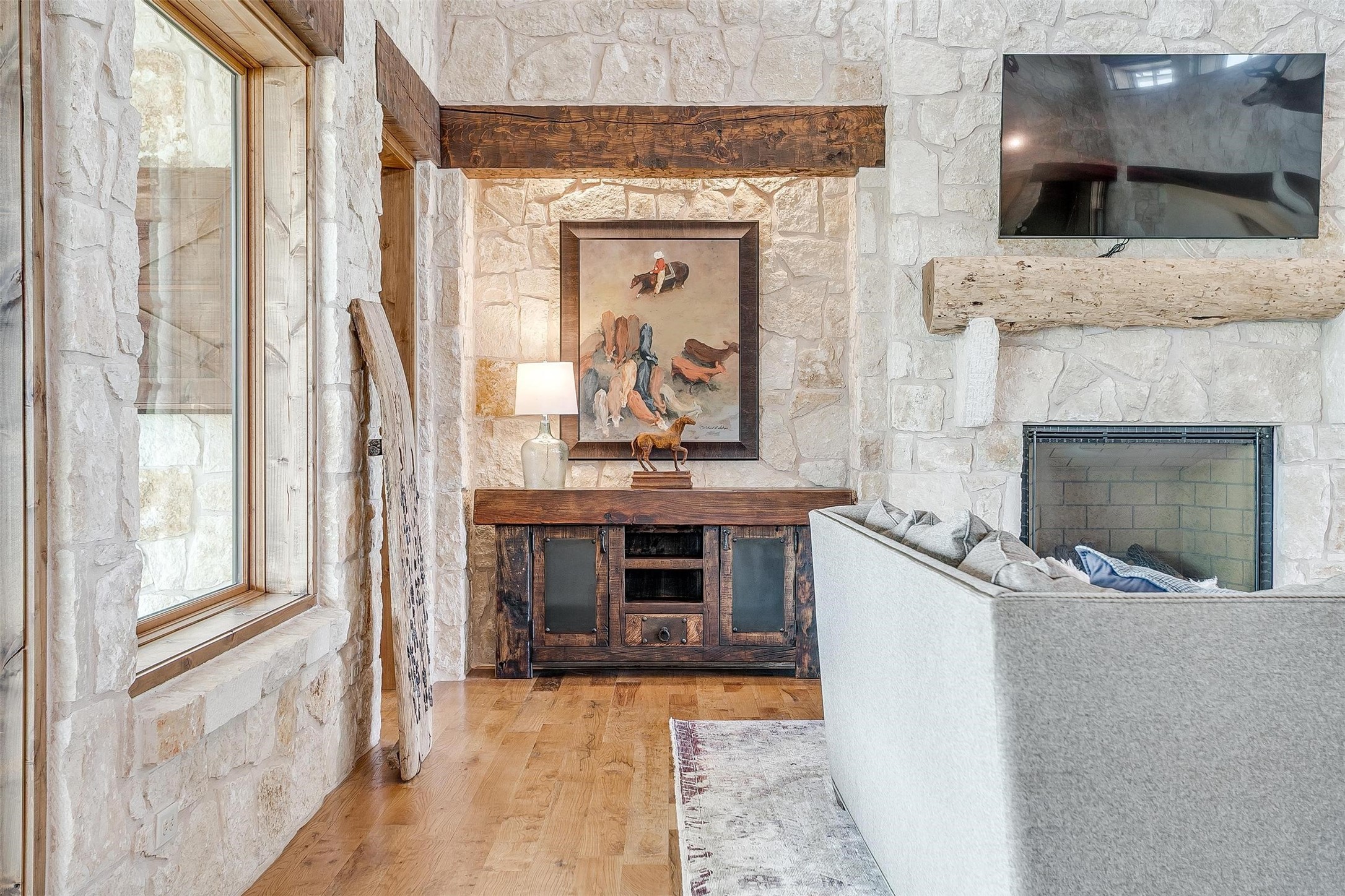 390 Chisum Trail Road