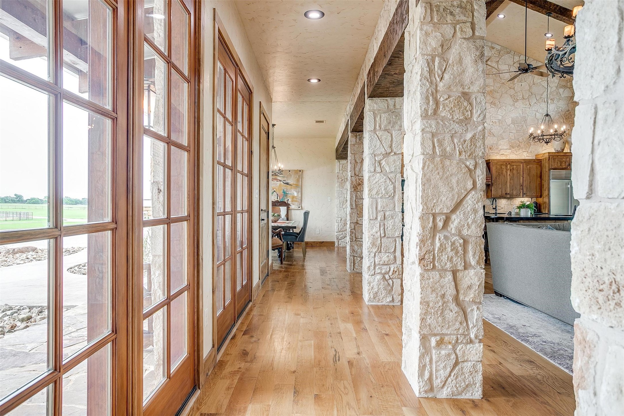 390 Chisum Trail Road