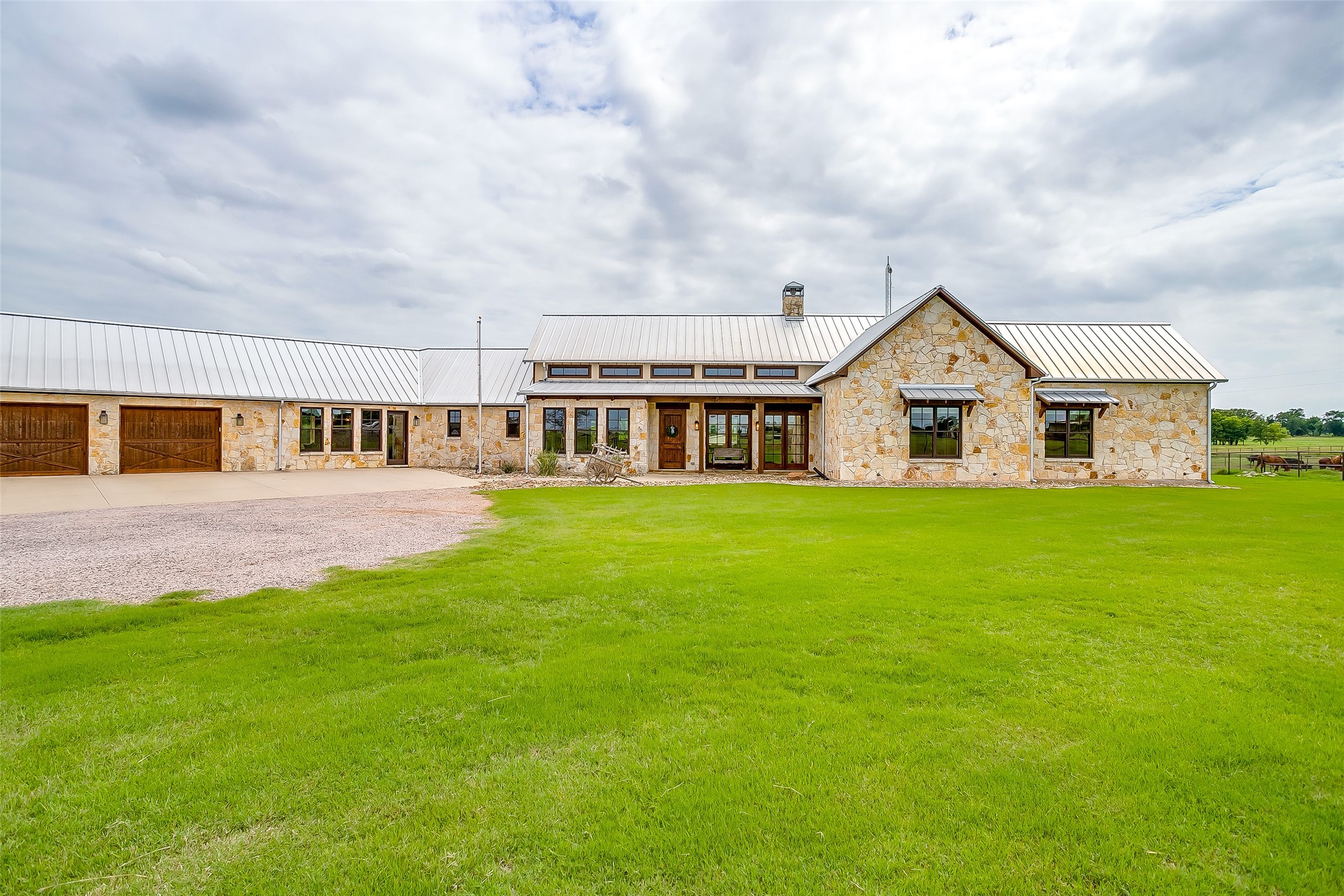 390 Chisum Trail Road