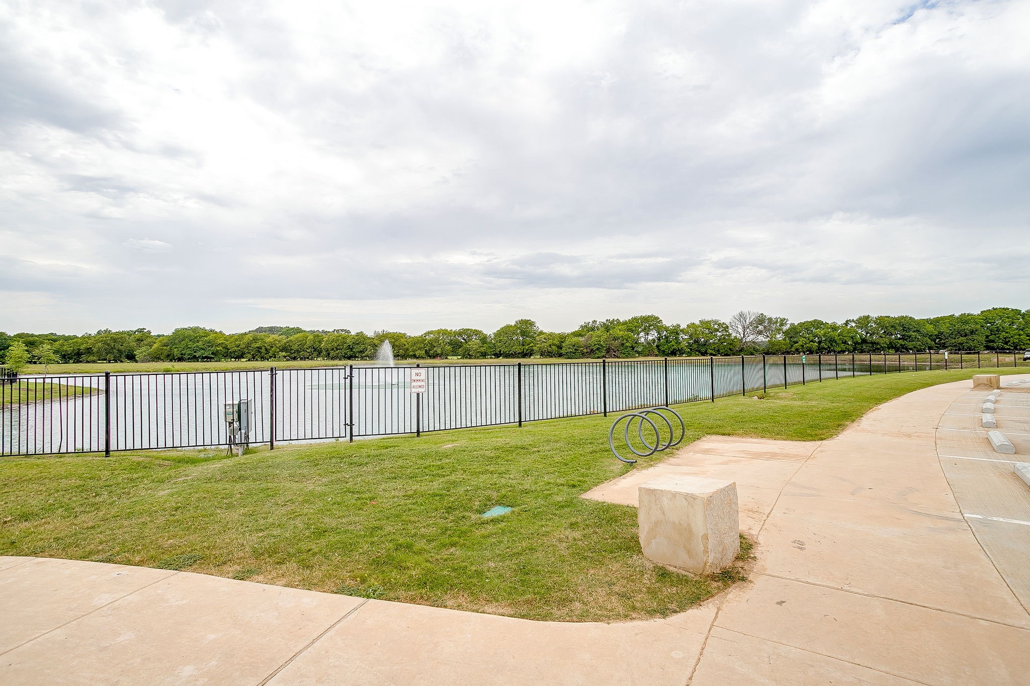 229 Observation Drive N
