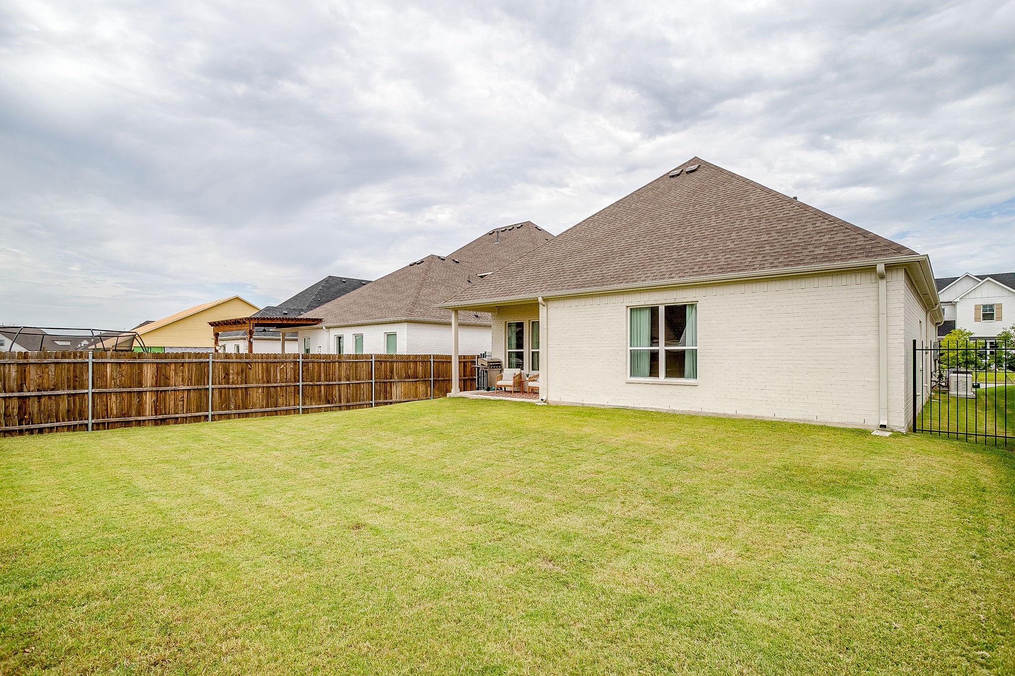 229 Observation Drive N