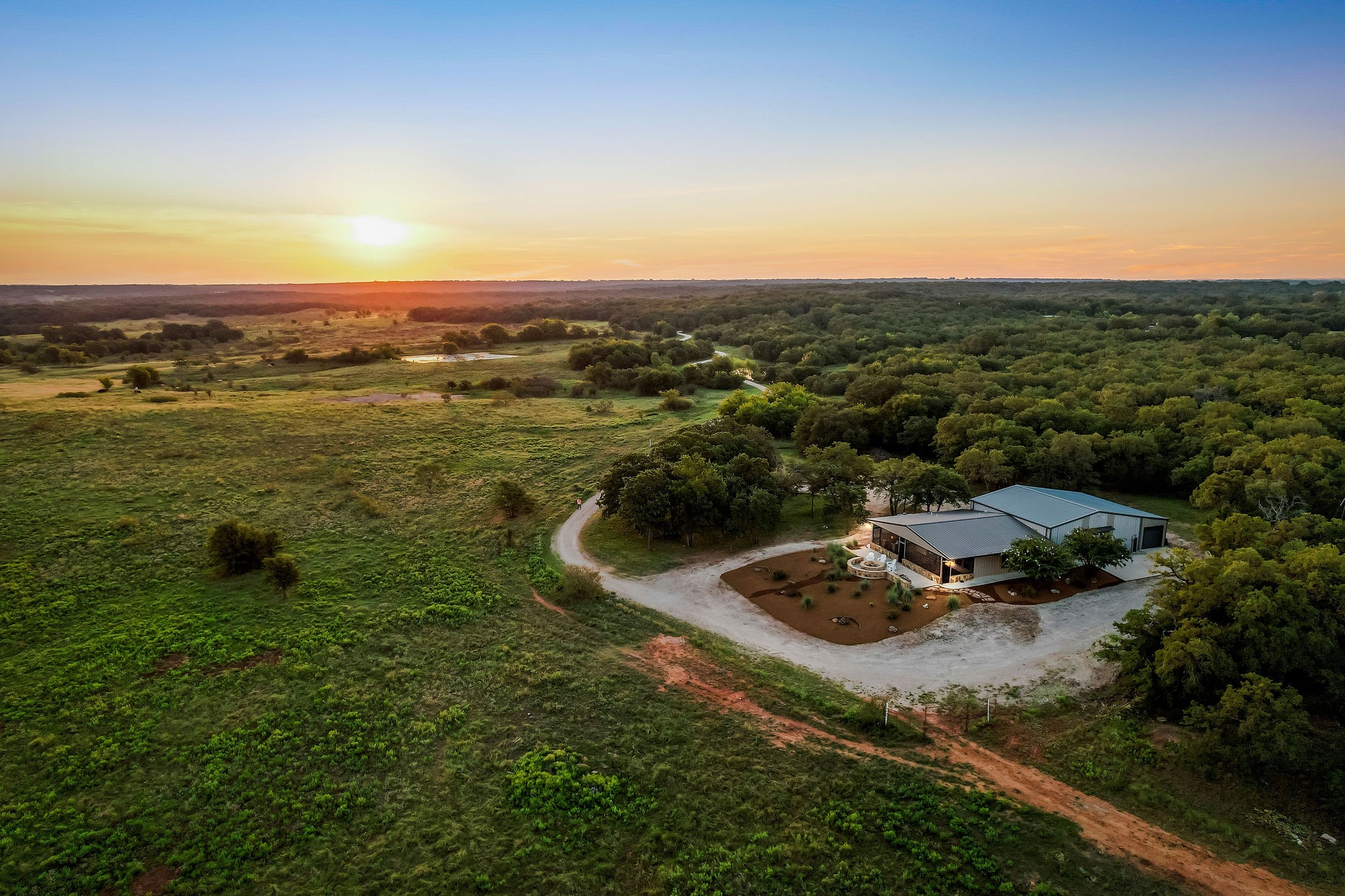 3773 Cottonwood Creek Rd