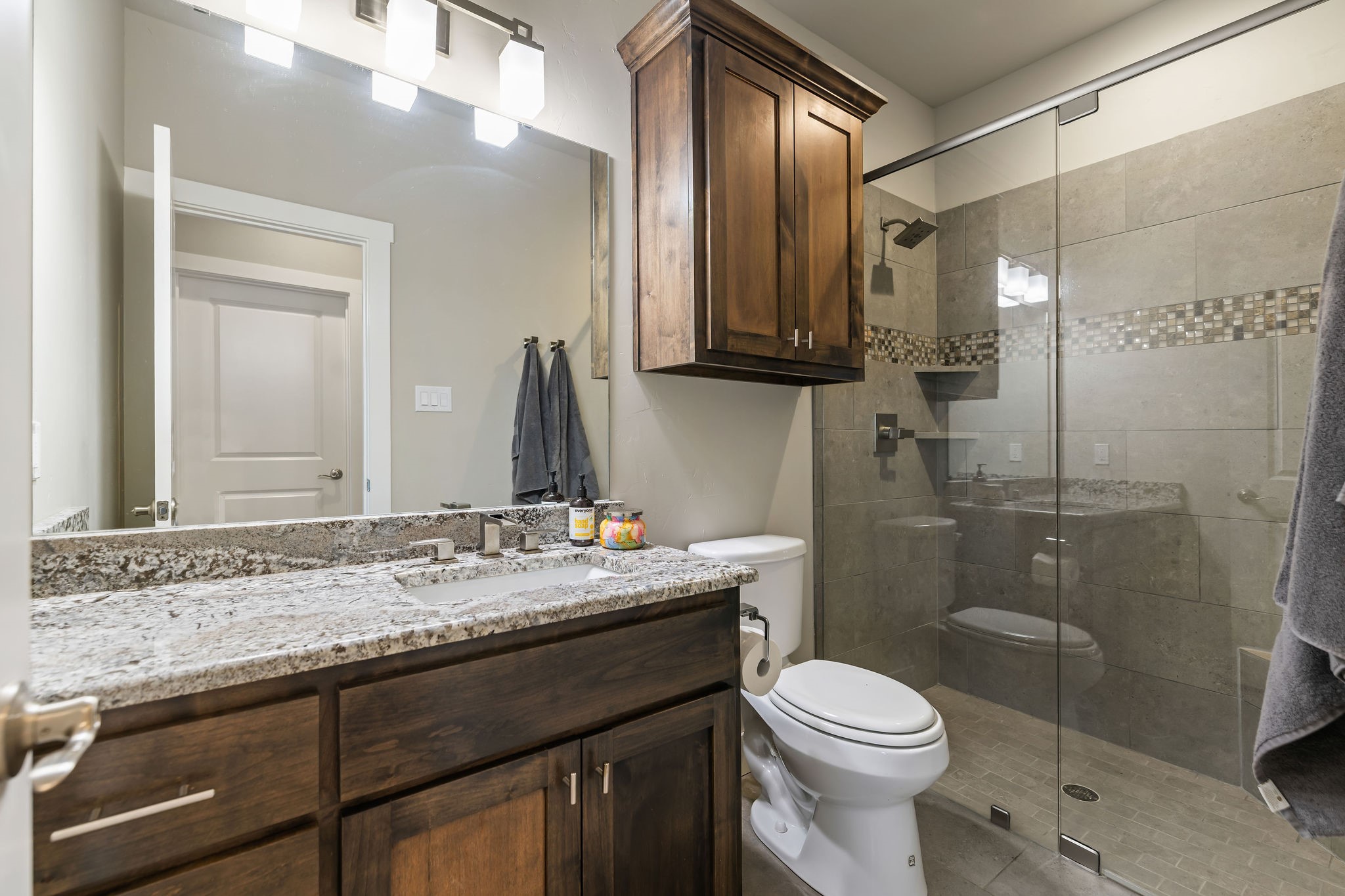 3773 Cottonwood Creek Rd