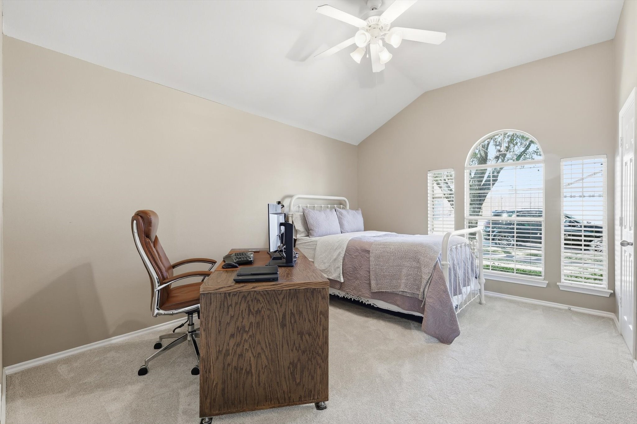 5809 Parkplace Drive