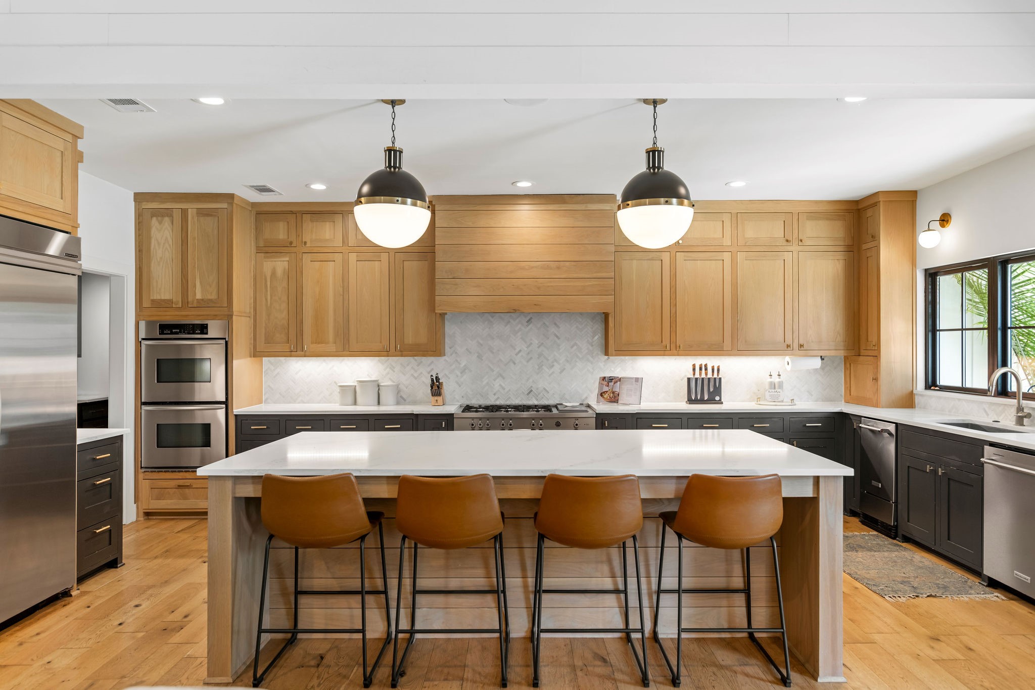 6658 Mike Lane Court