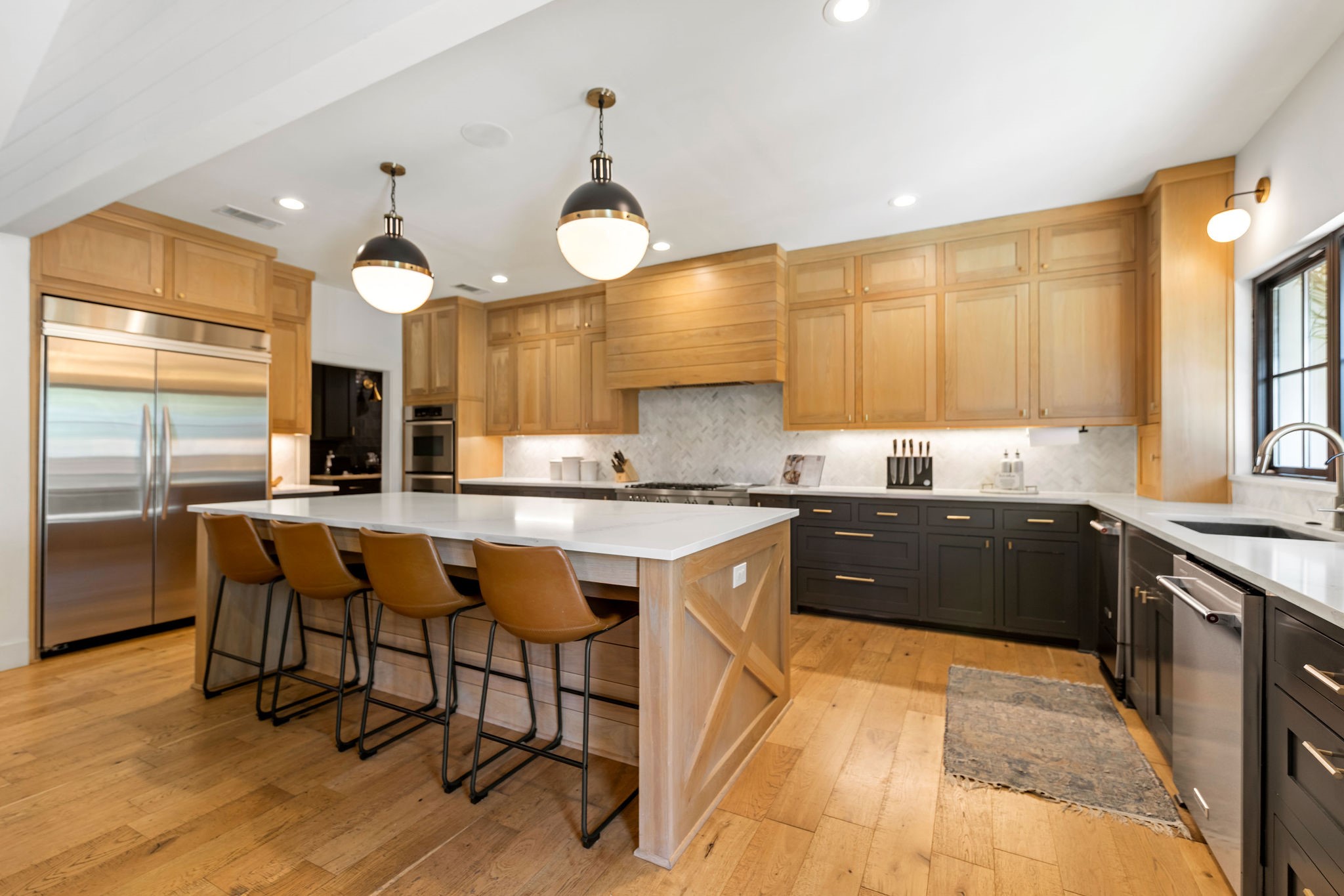 6658 Mike Lane Court