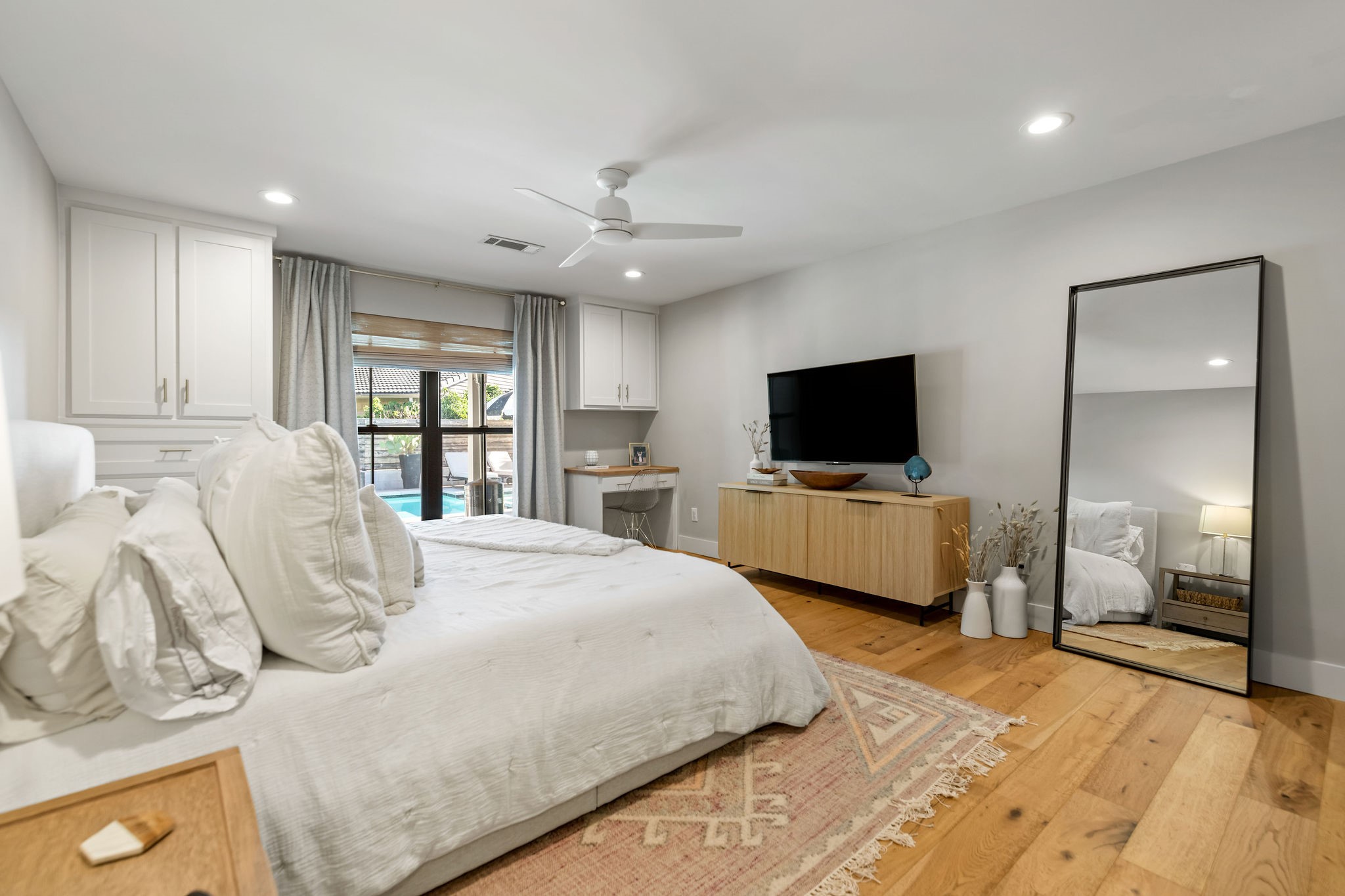 6658 Mike Lane Court