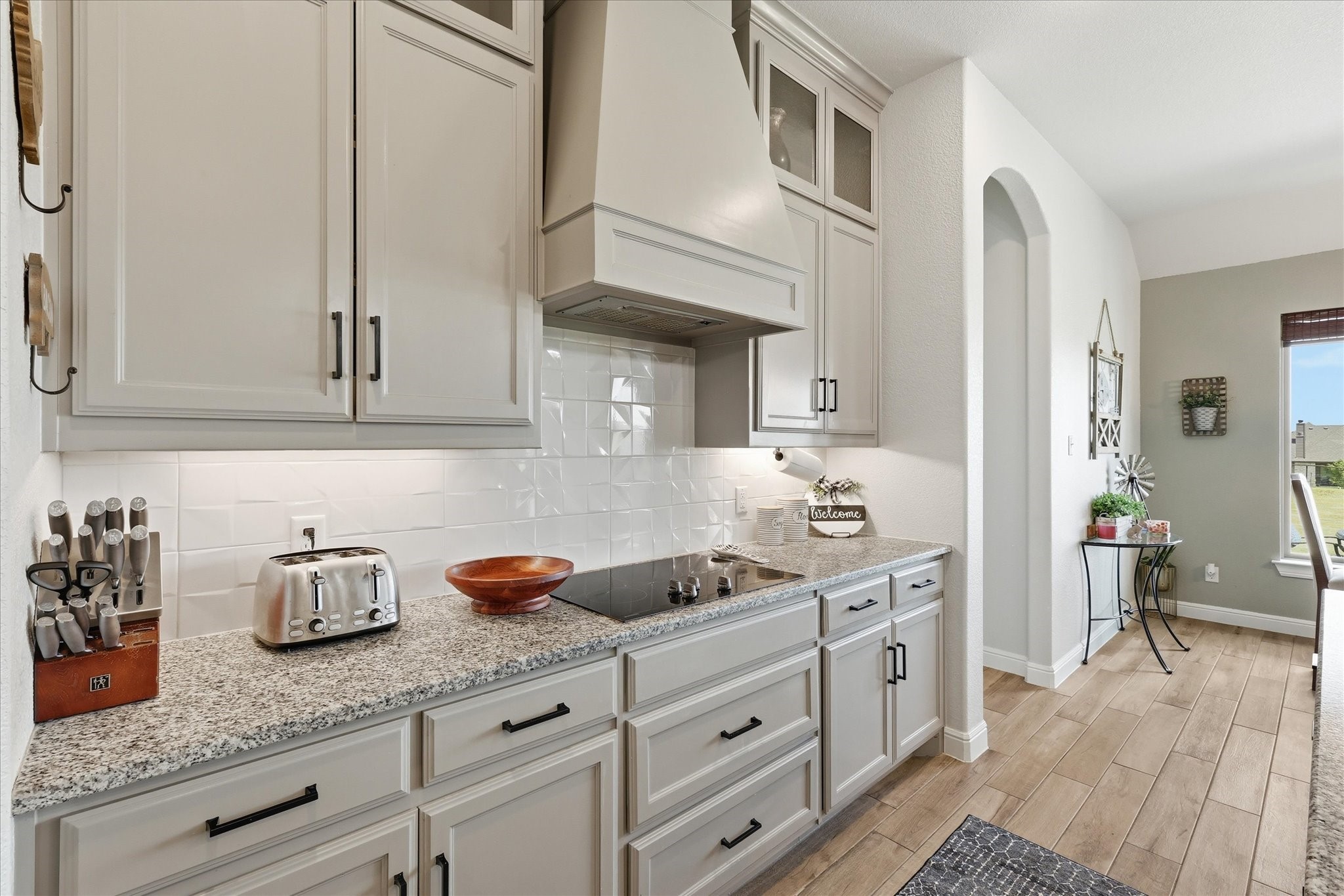 6929 Veal Station Road