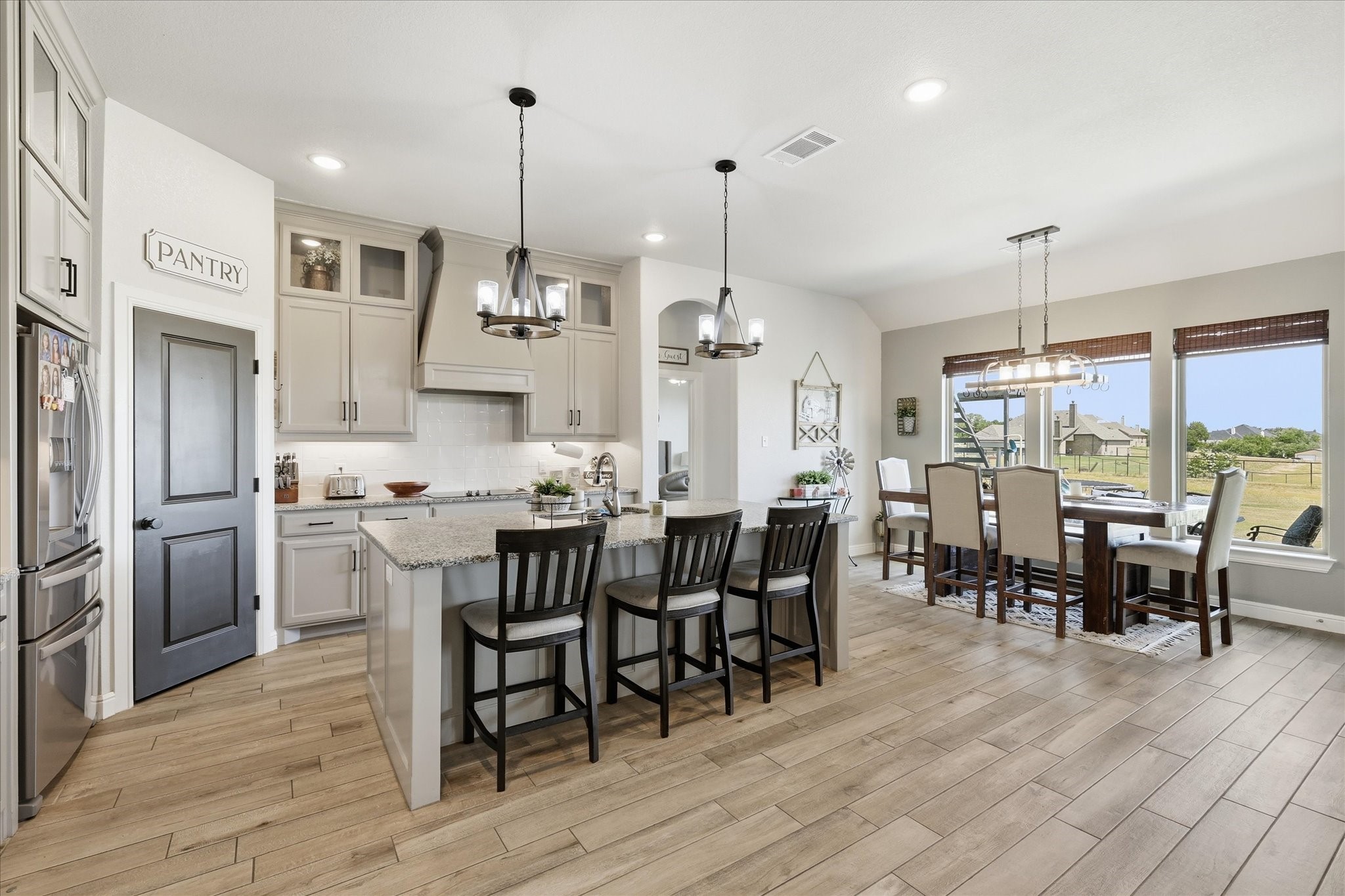 6929 Veal Station Road