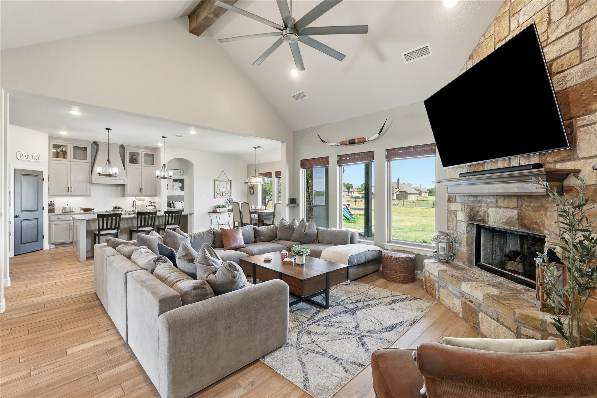 6929 Veal Station Road