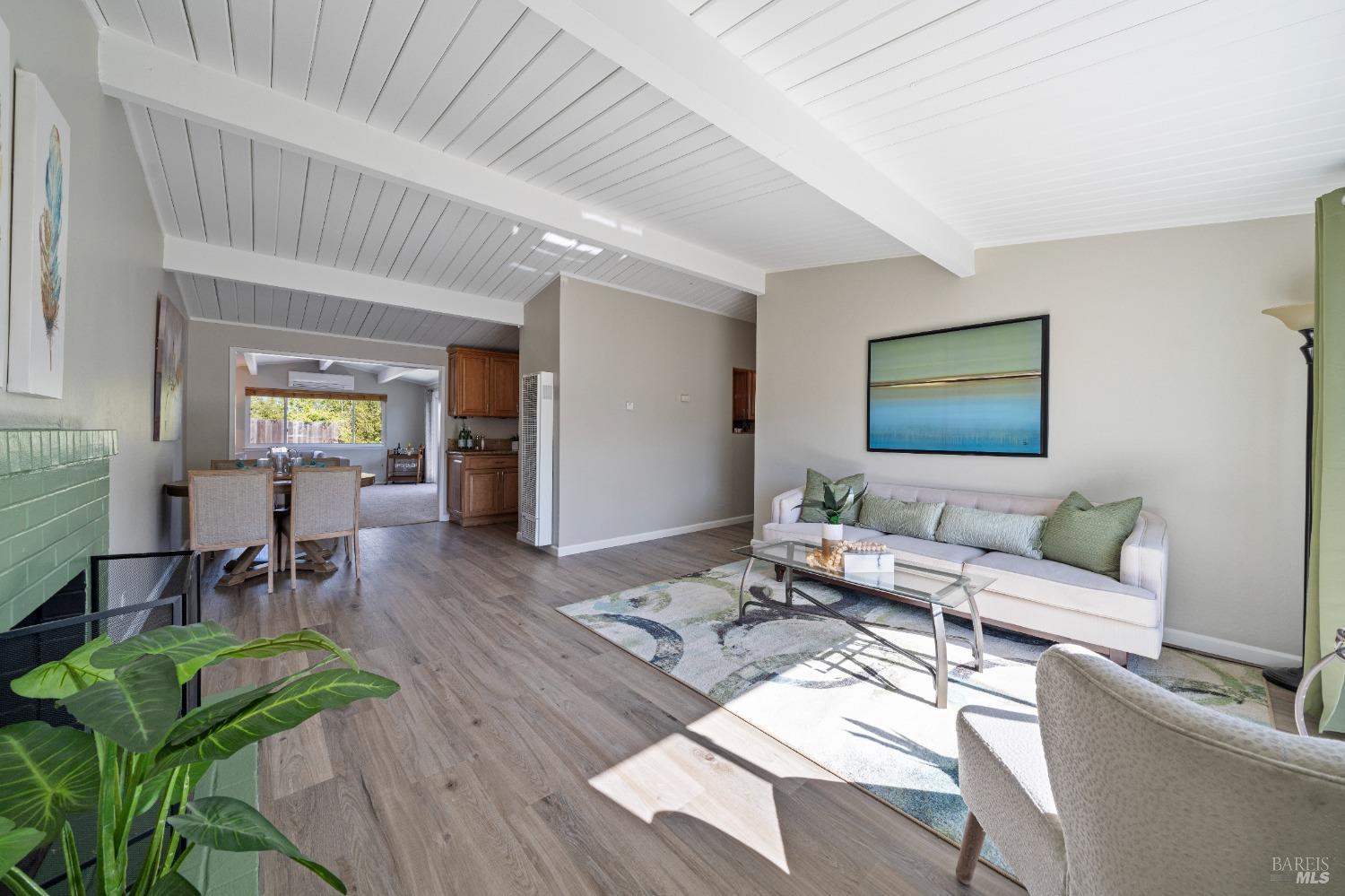 129 Ridgewood Court