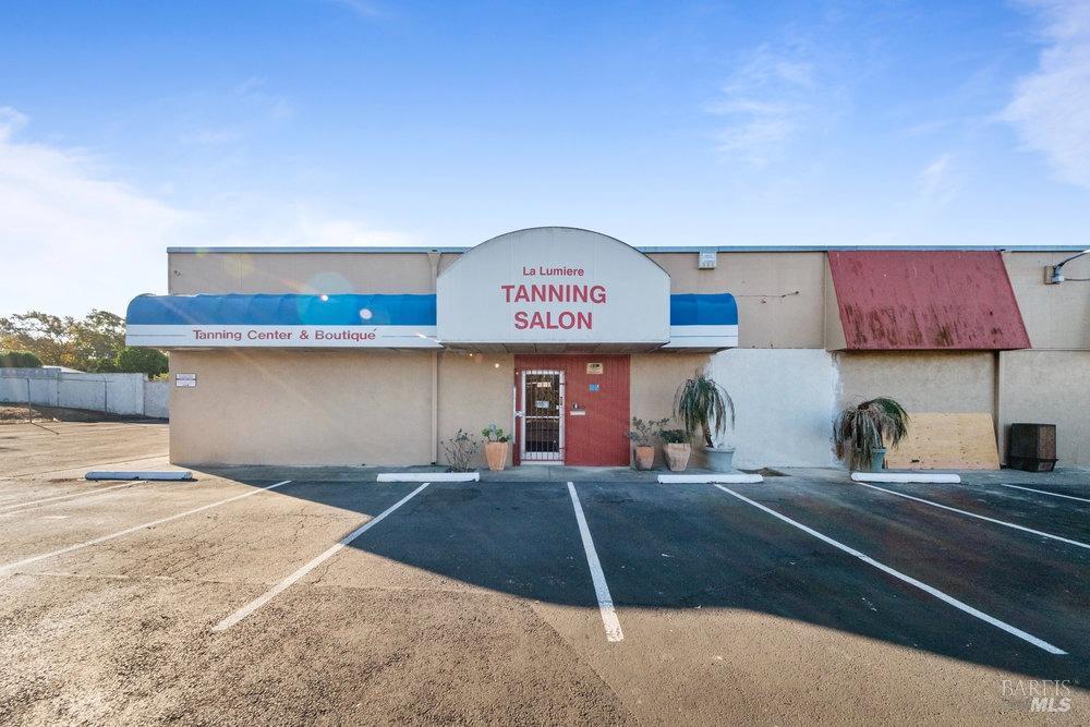2525 Springs Road
