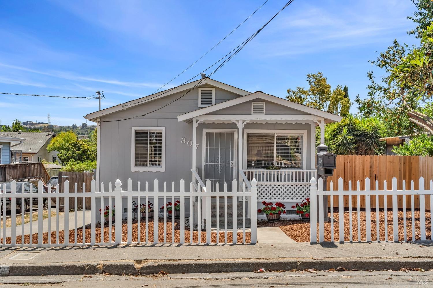 307 Idora Avenue