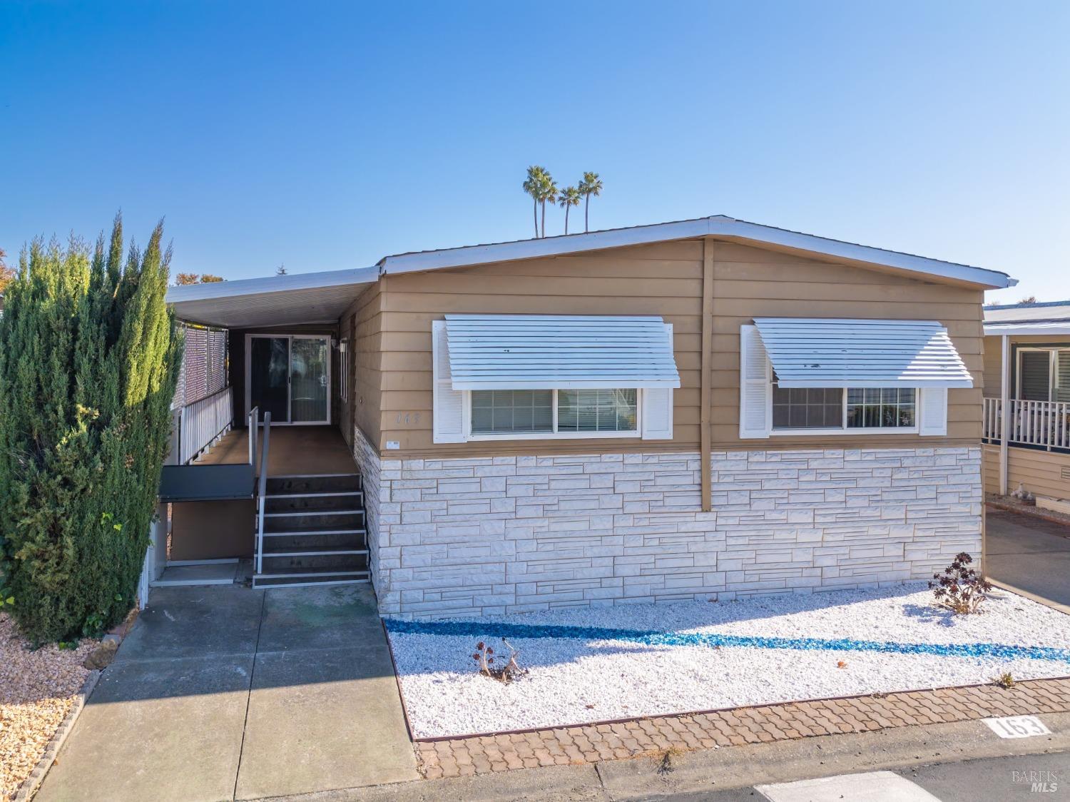 300 E H Street Unit: #163