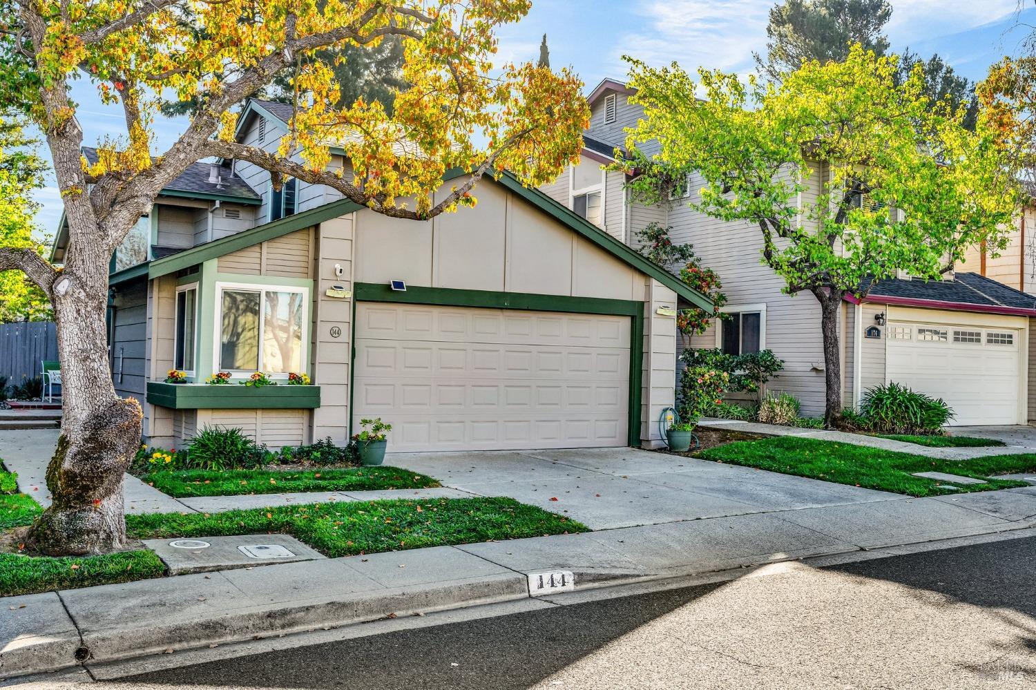 144 Buckskin Place